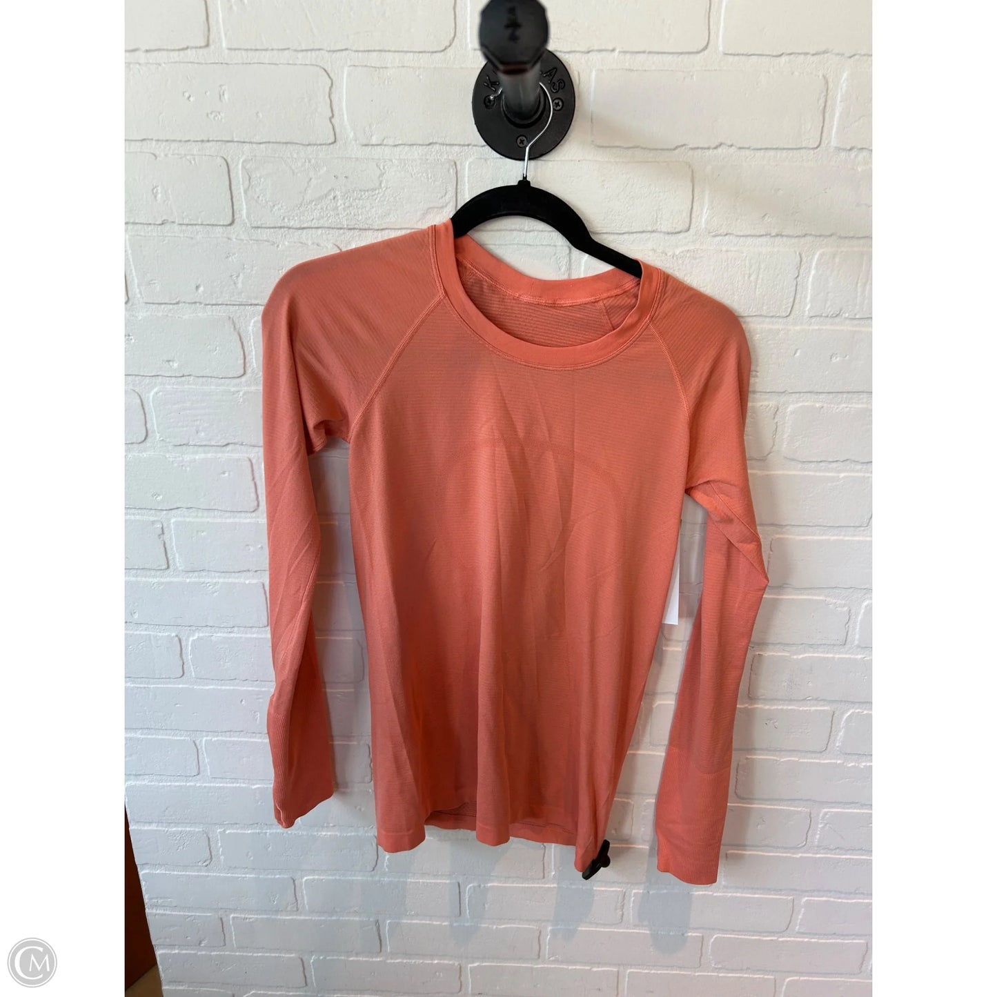 Athletic Top Long Sleeve Crewneck By Lululemon In Orange, Size: S