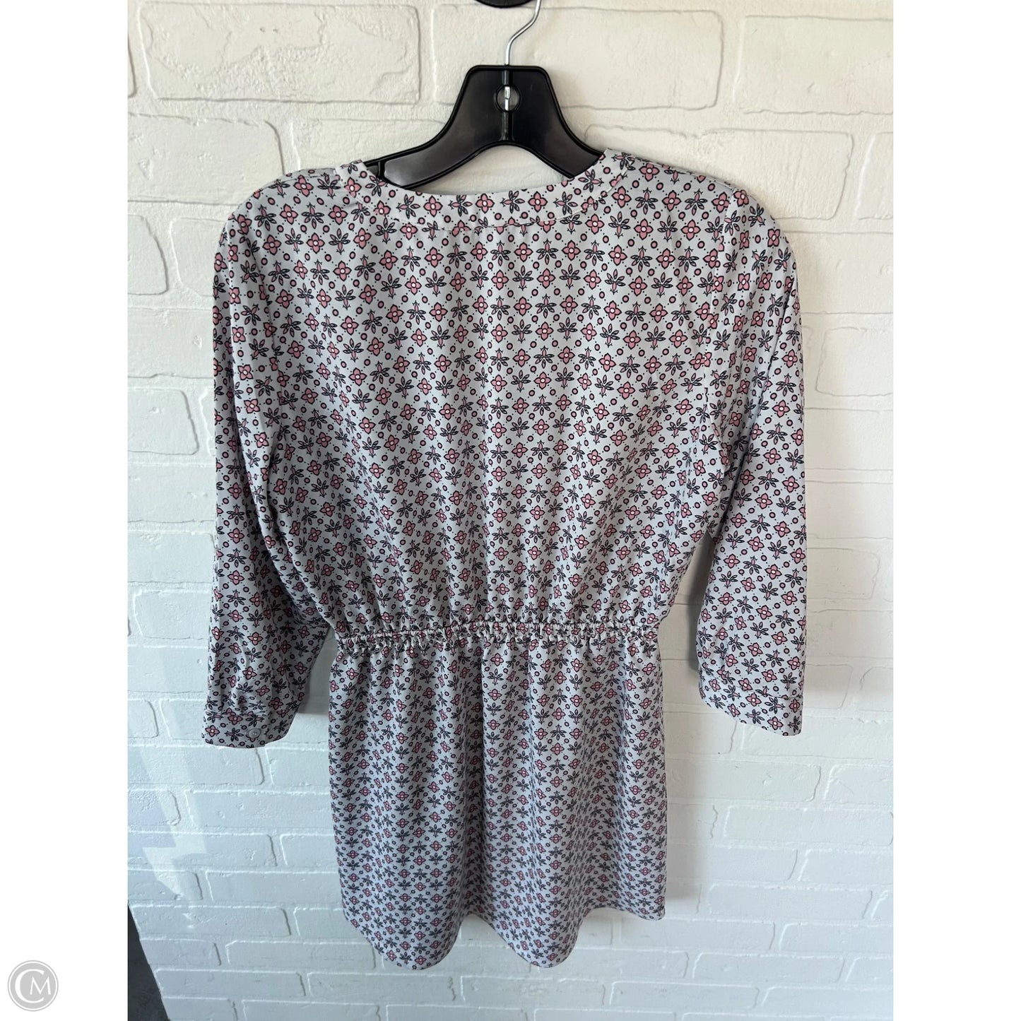 Dress Casual Short By Loft In Grey & Pink, Size: Xs