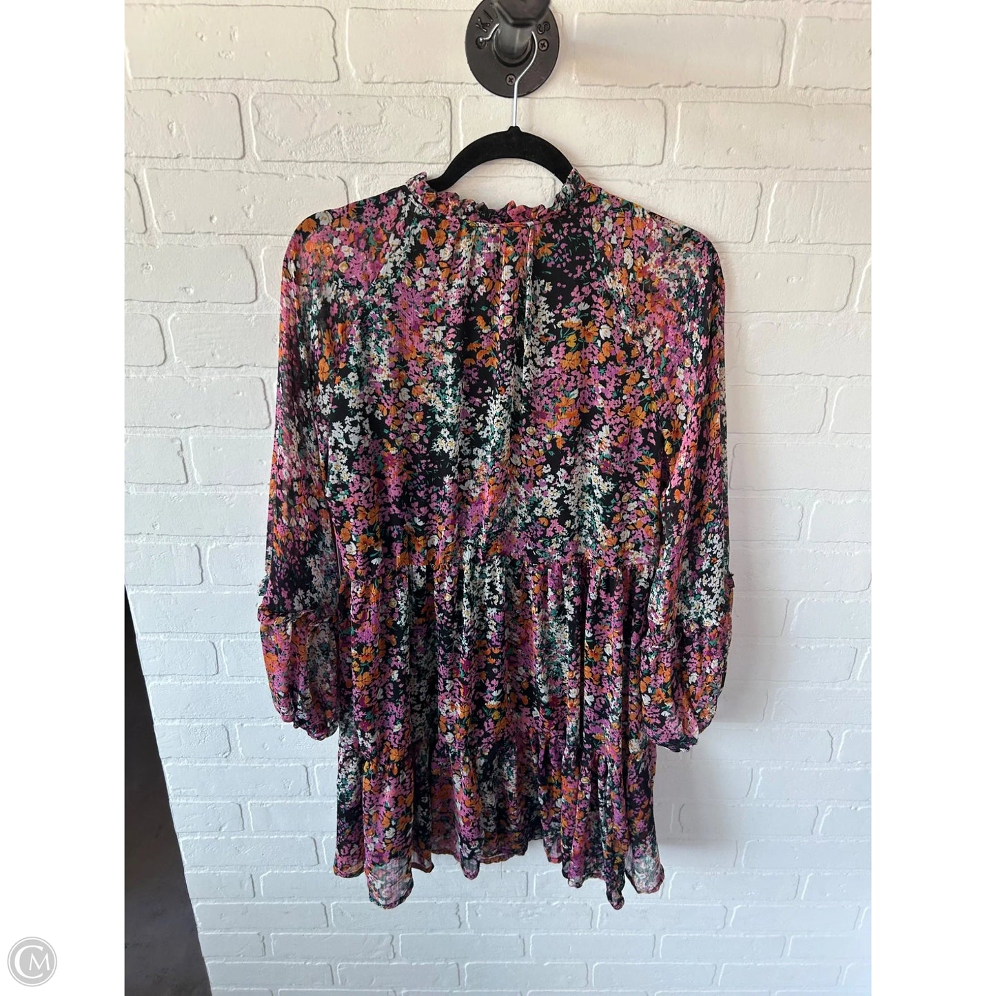 Dress Casual Short By Vince Camuto In Black & Pink, Size: S