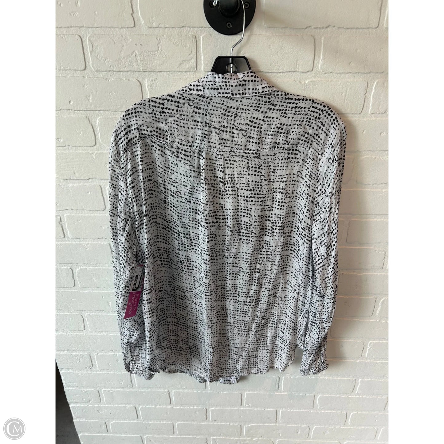 Top Long Sleeve By Bella Dahl In Black & White, Size: L