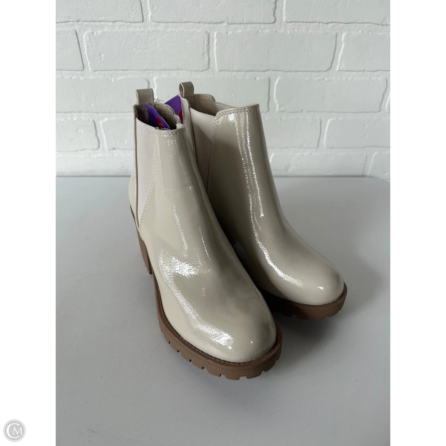 Boots Ankle Heels By Soda In Tan, Size: 9