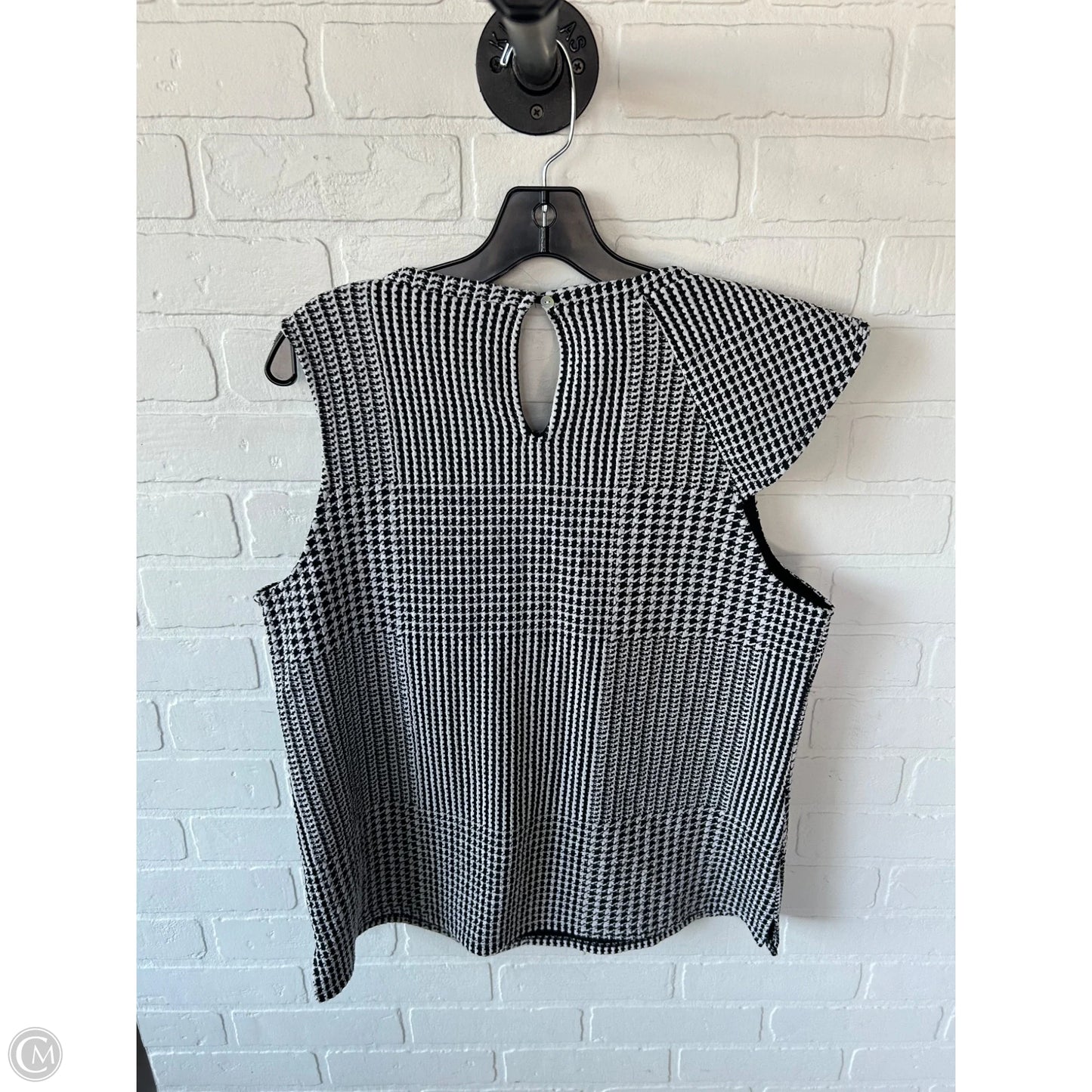 Top Sleeveless By Dolan Left Coast In Black & White, Size: L
