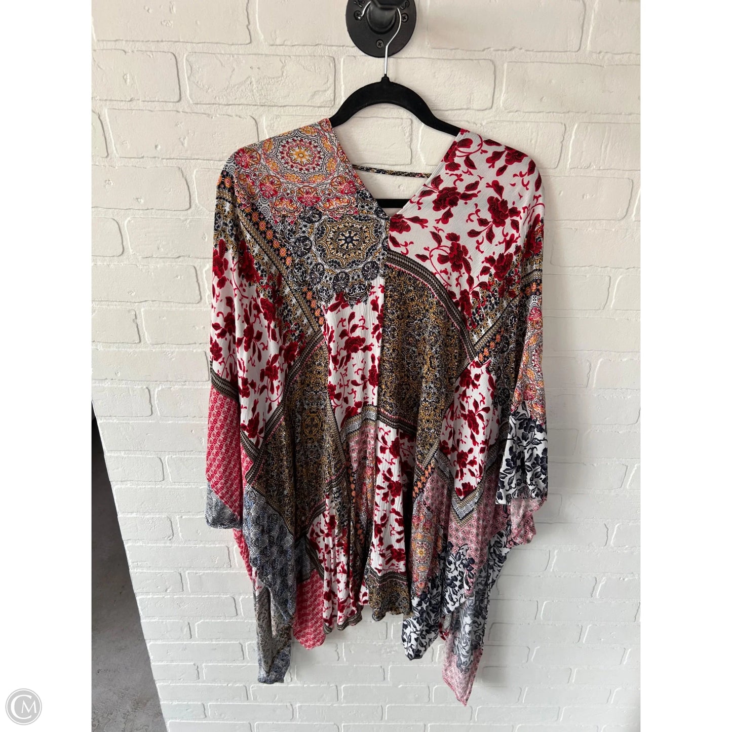 Kimono By Clothes Mentor In Red & White, Size: Osfm