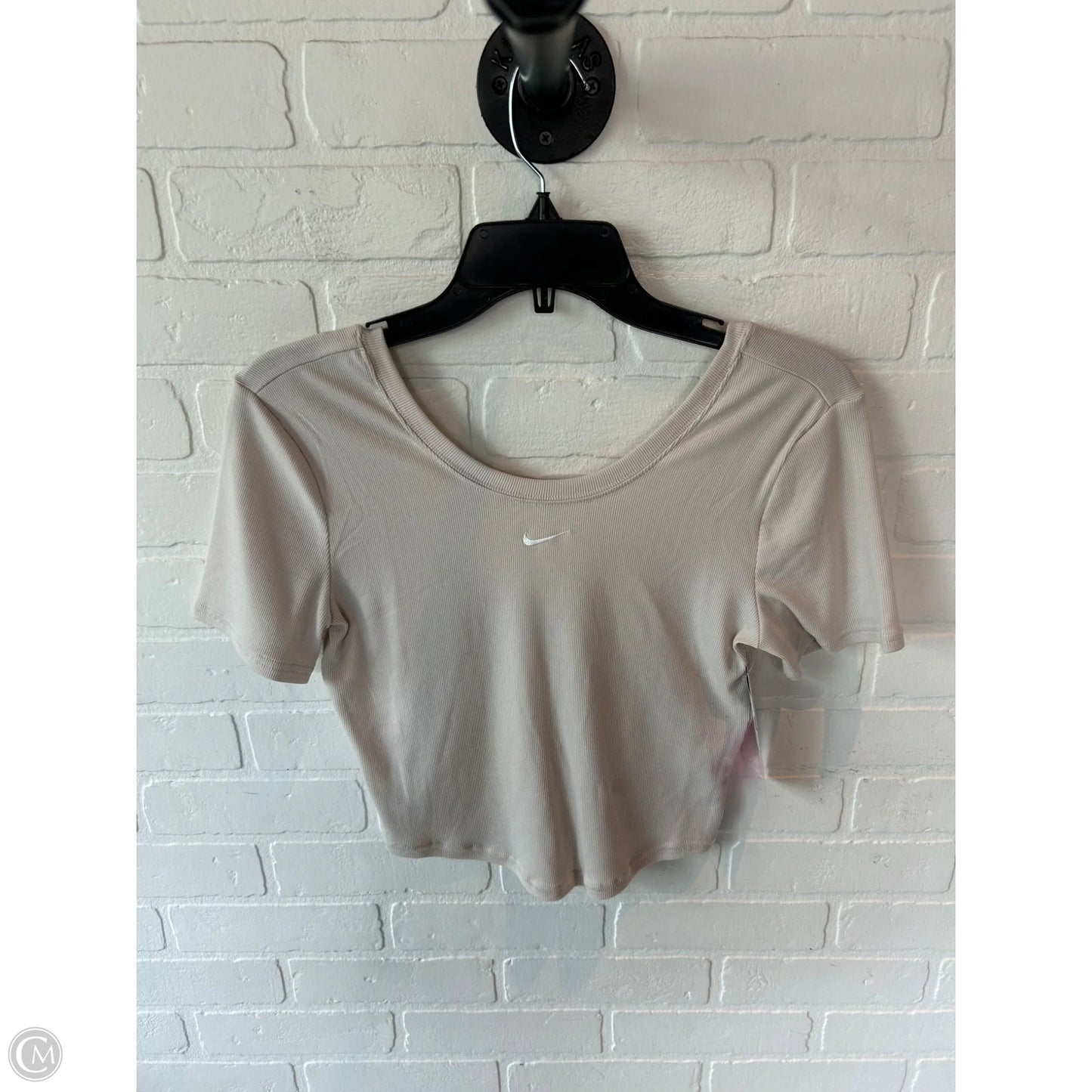 Athletic Top Short Sleeve By Nike In Tan, Size: S