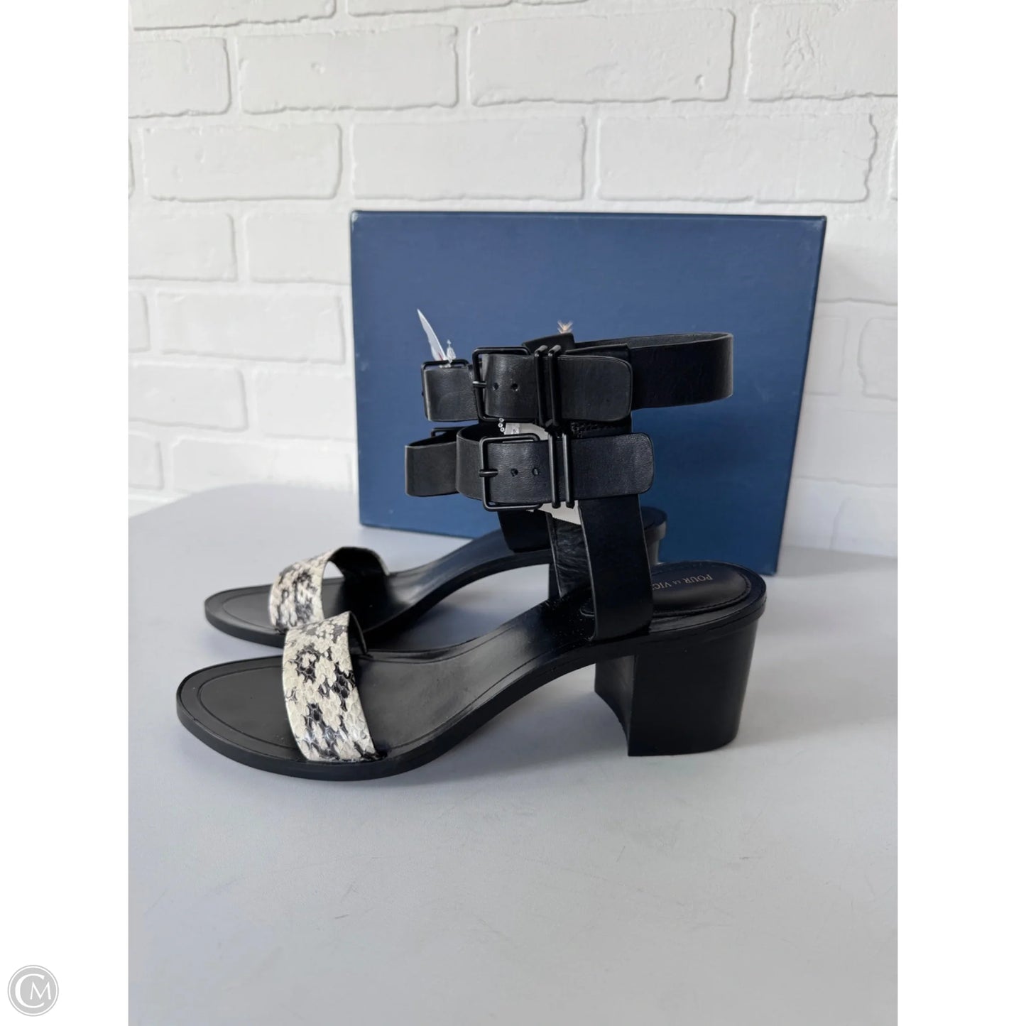 Sandals Heels Block By Cma In Black, Size: 8