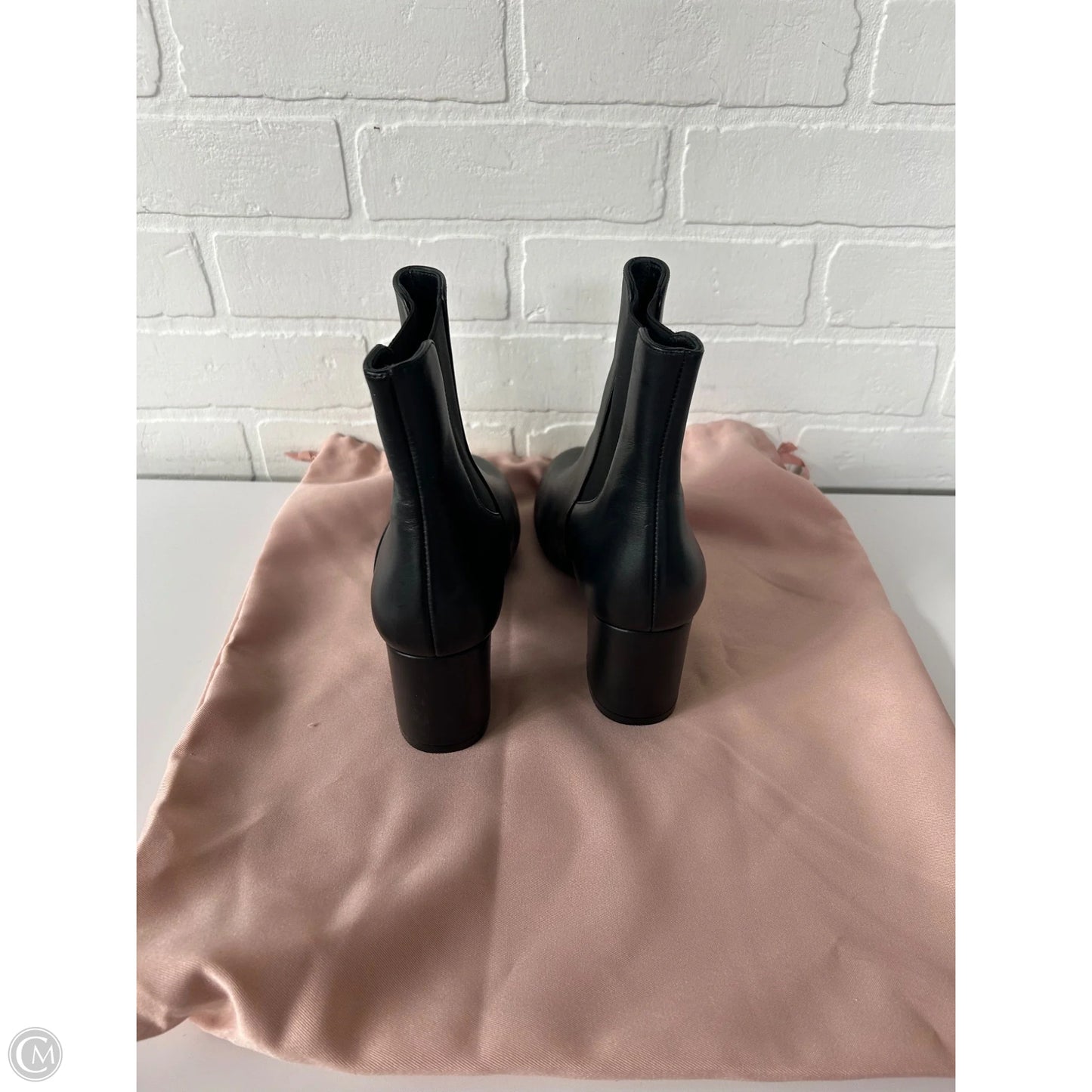 Boots Designer By Stuart Weitzman In Black, Size: 8