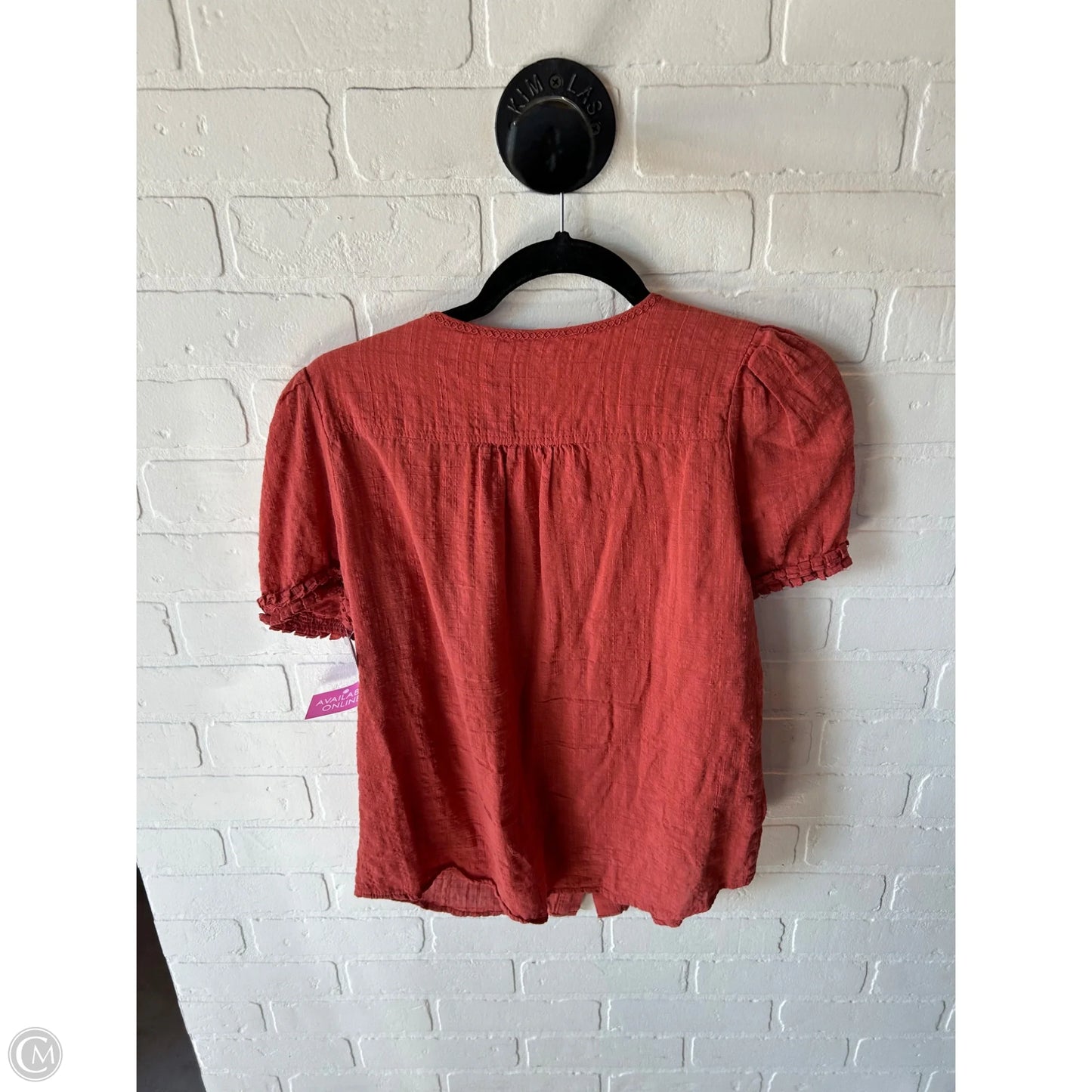 Top Short Sleeve By Chelsea And Violet In Orange, Size: M
