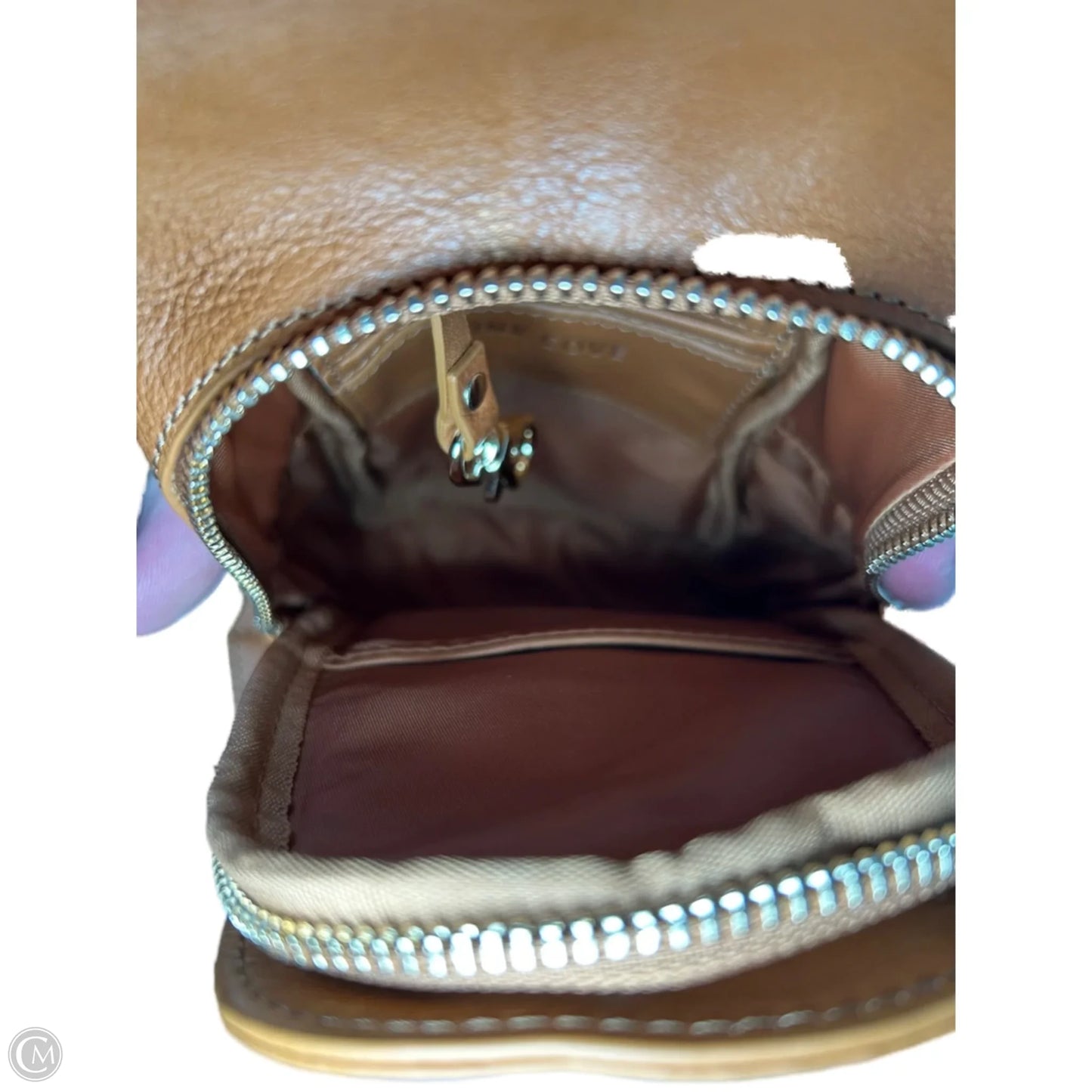 Crossbody By Clothes Mentor, Size: Medium