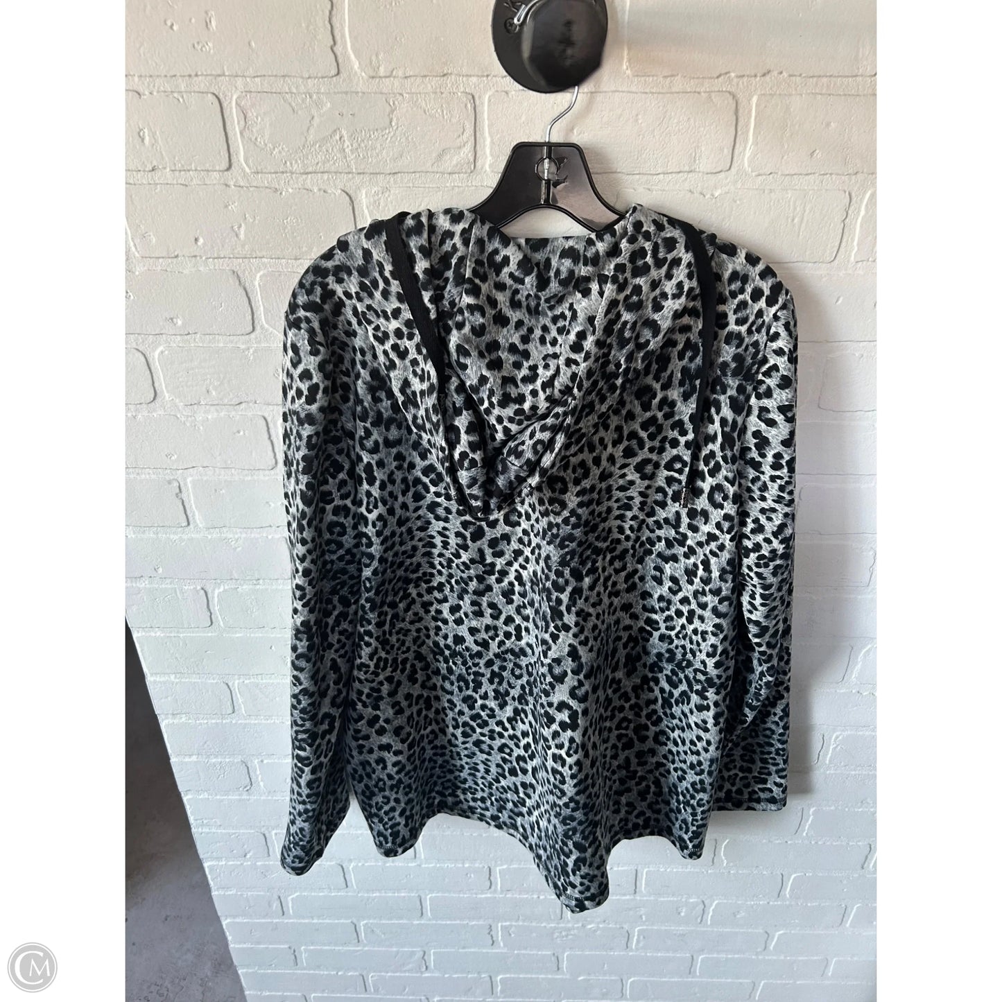 Sweatshirt Hoodie By Susan Graver In Grey, Size: L