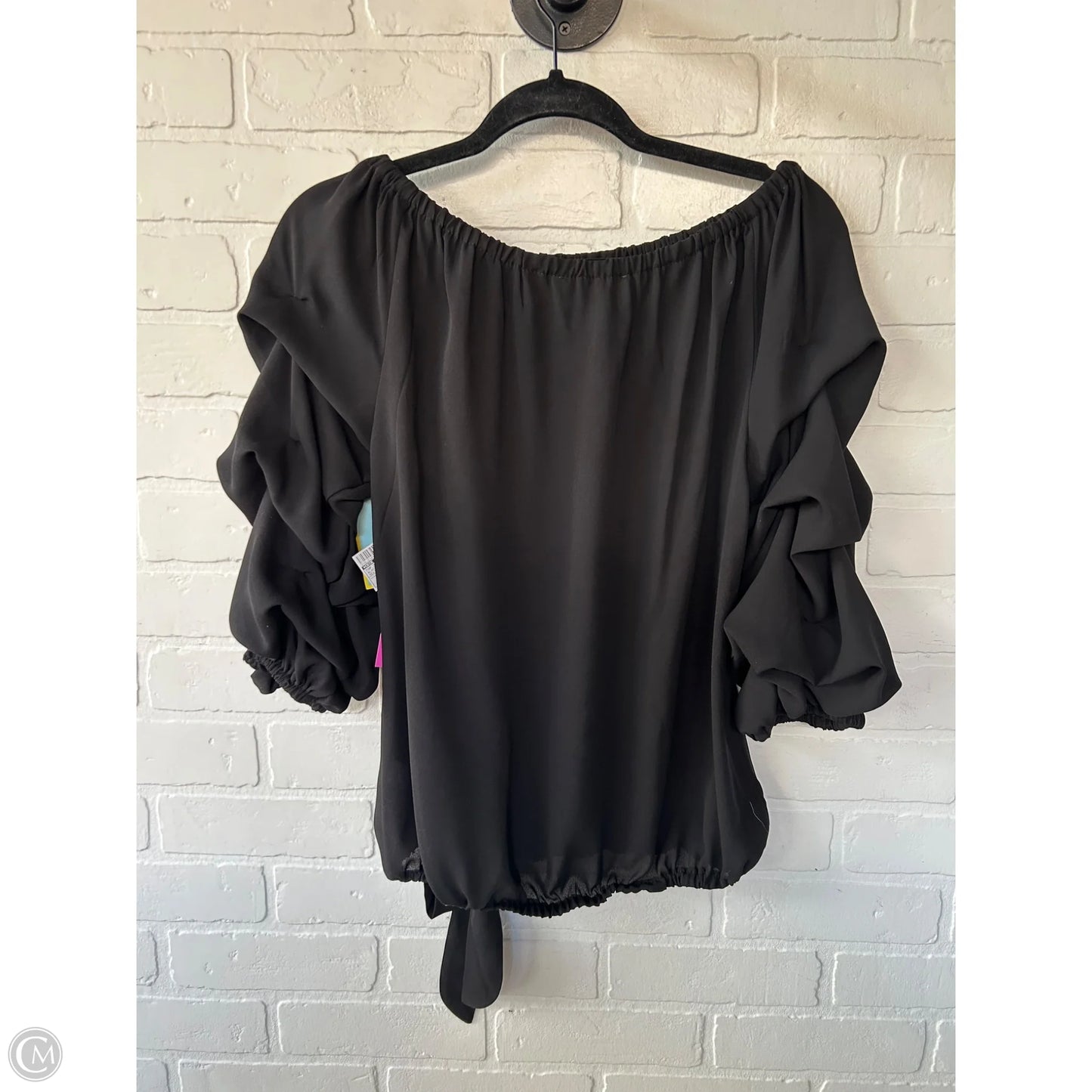 Top 3/4 Sleeve By Cece In Black, Size: S