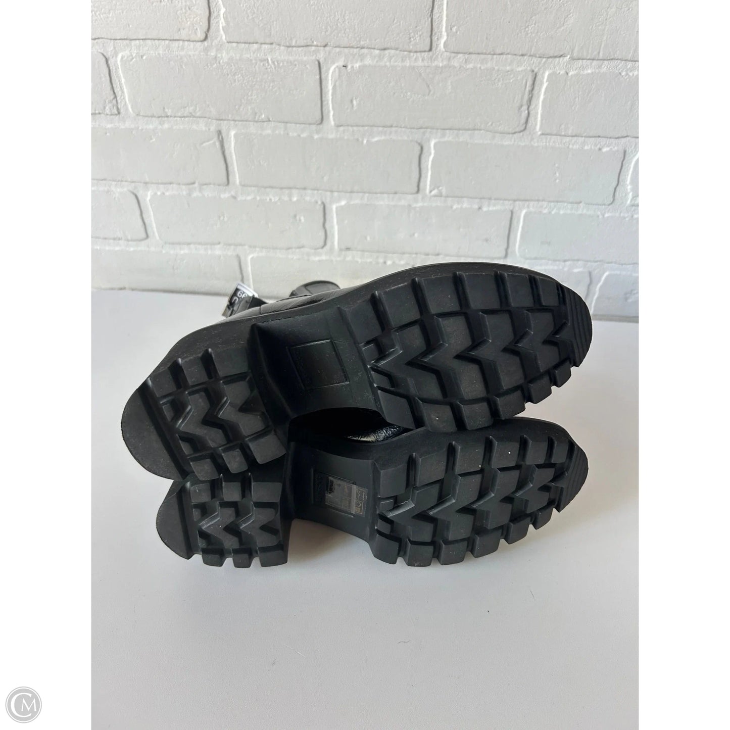 Boots Ankle Heels By Dolce Vita In Black, Size: 7