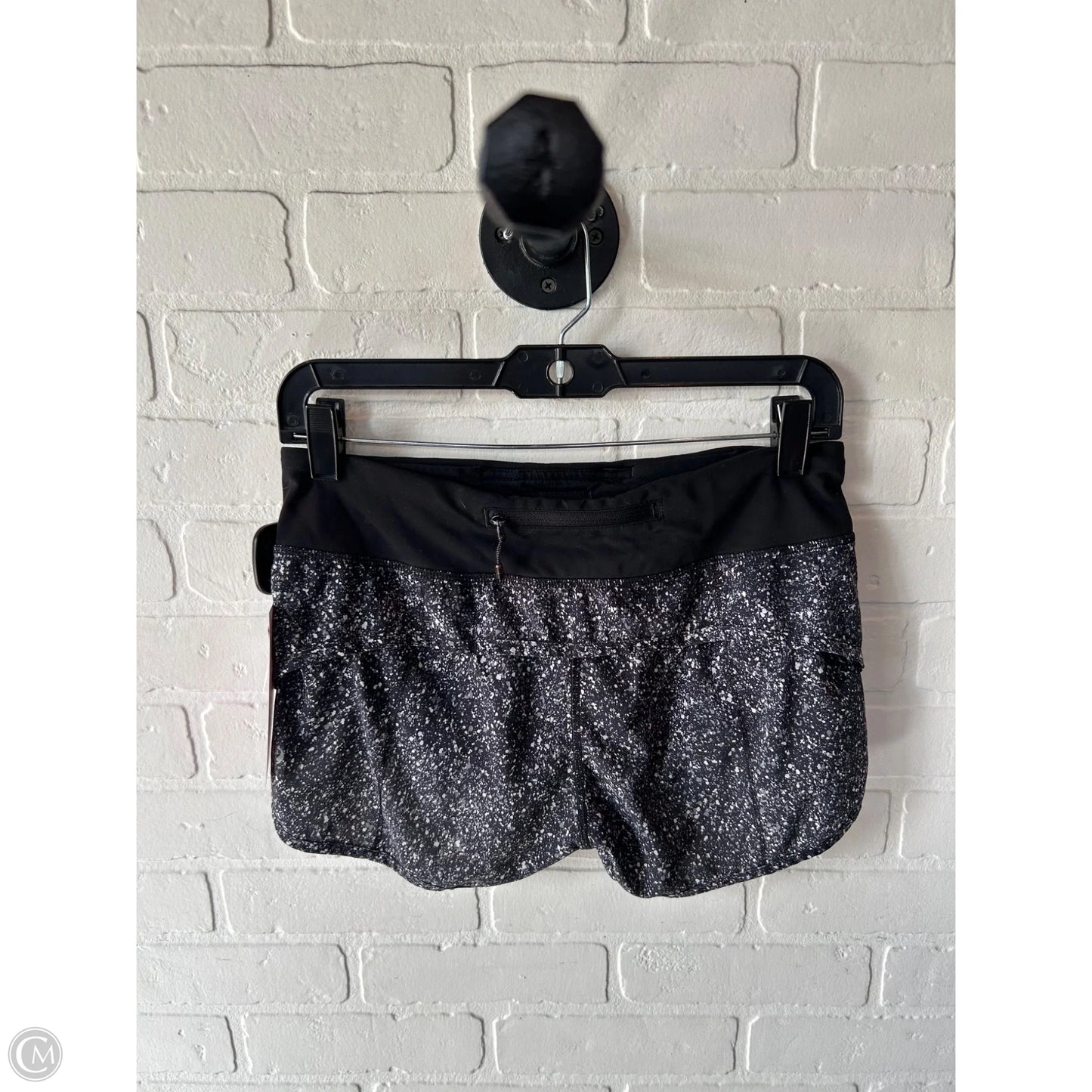 Athletic Shorts By Lululemon In Black & Grey, Size: 4