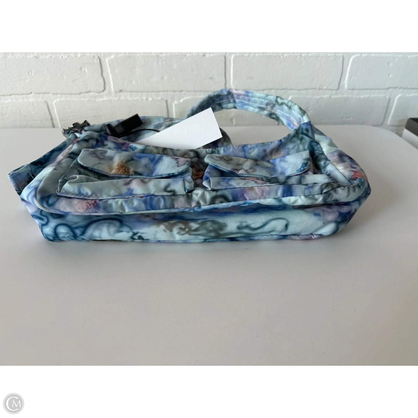 Handbag By Baggu, Size: Small