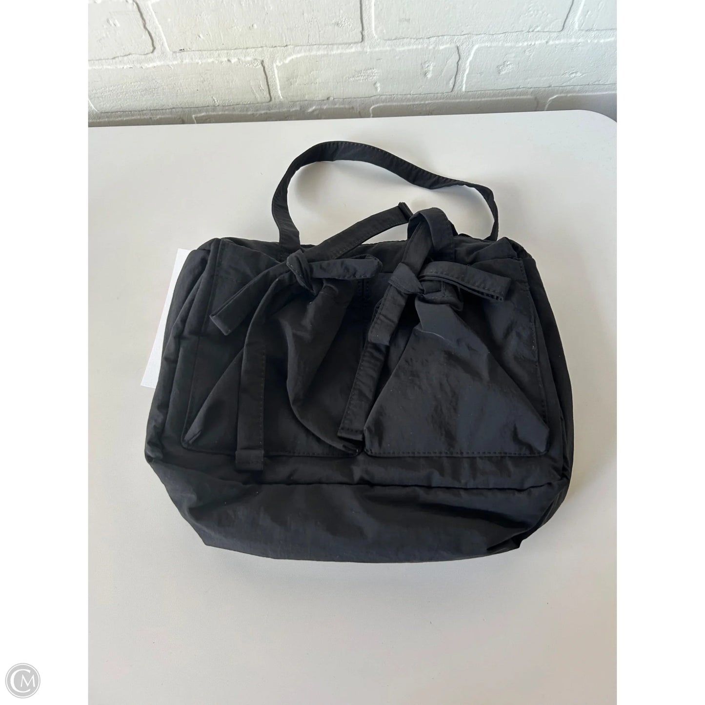 Handbag By Clothes Mentor, Size: Medium