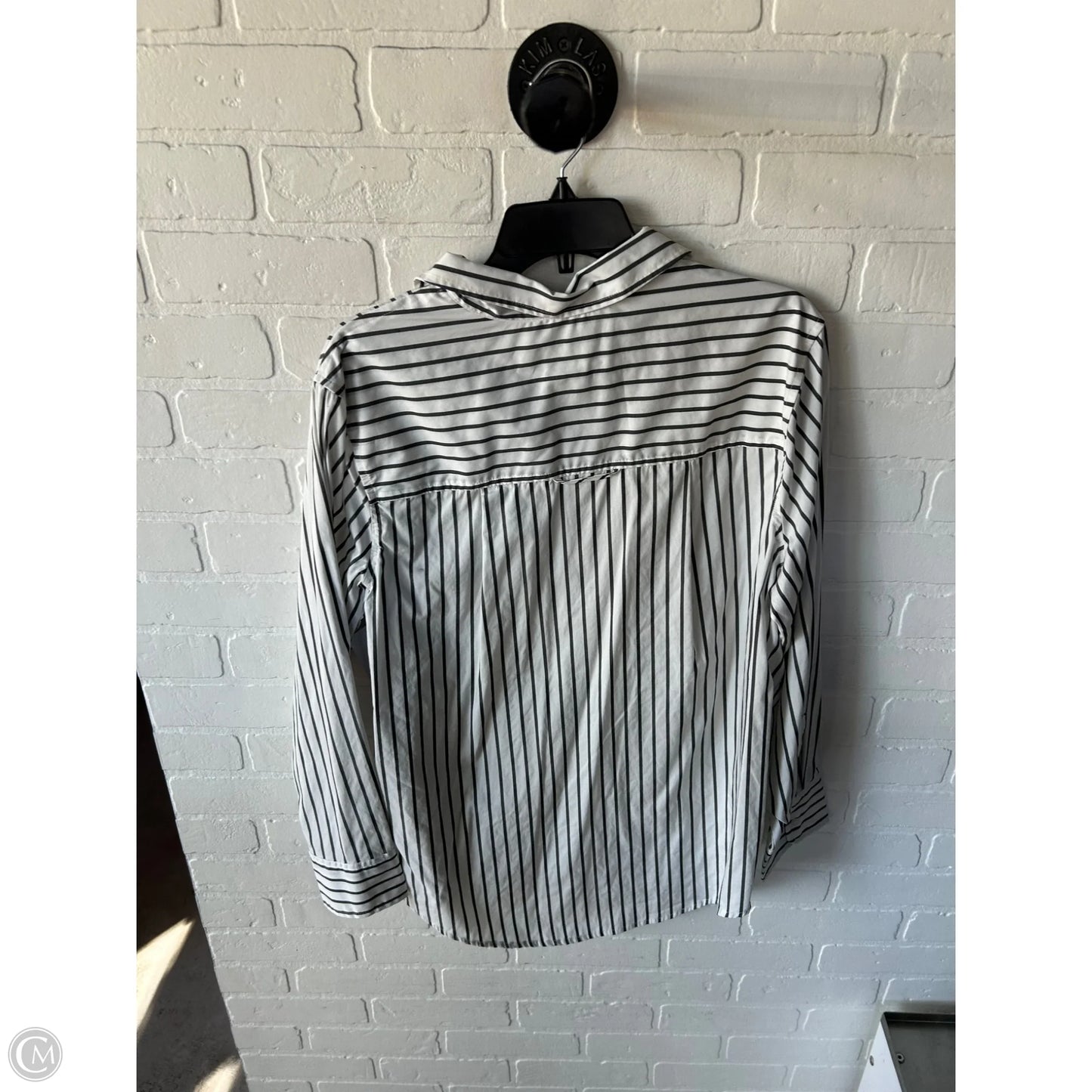 Top Long Sleeve By A New Day In Grey & White, Size: L