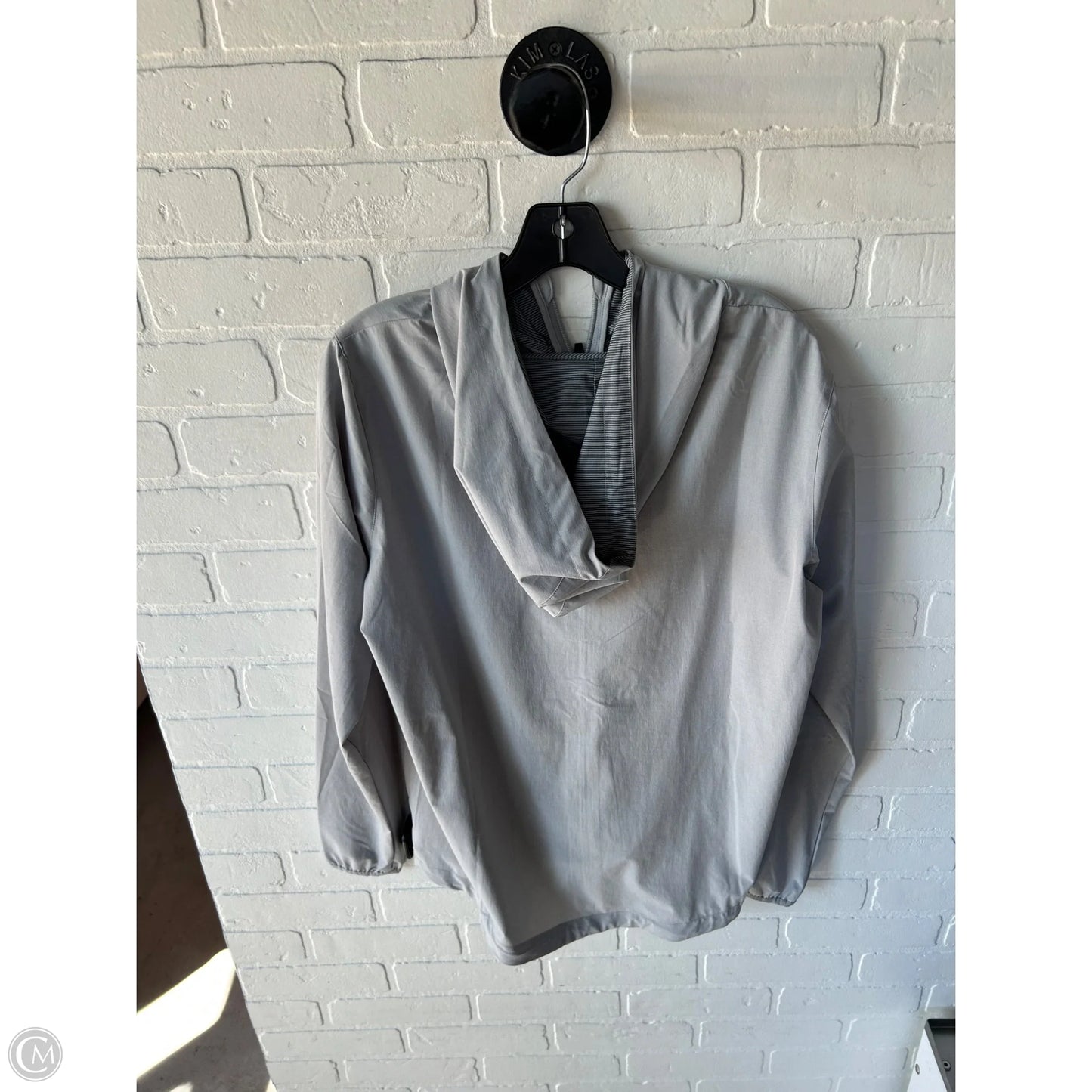 Athletic Jacket By Vuori In Grey, Size: L