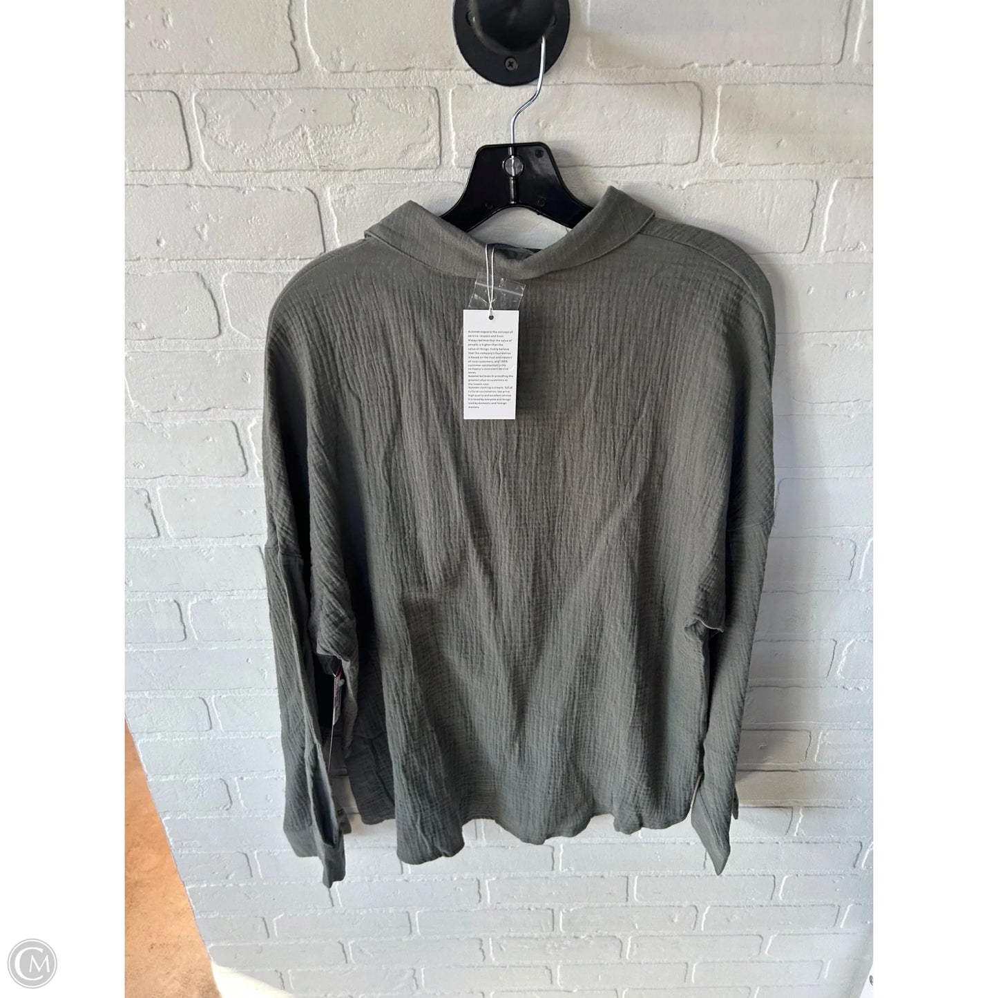 Top Long Sleeve By Automet In Green, Size: M