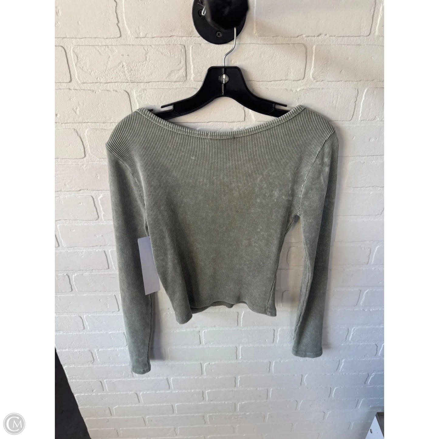 Top Long Sleeve Basic By Full Tilt In Green, Size: S