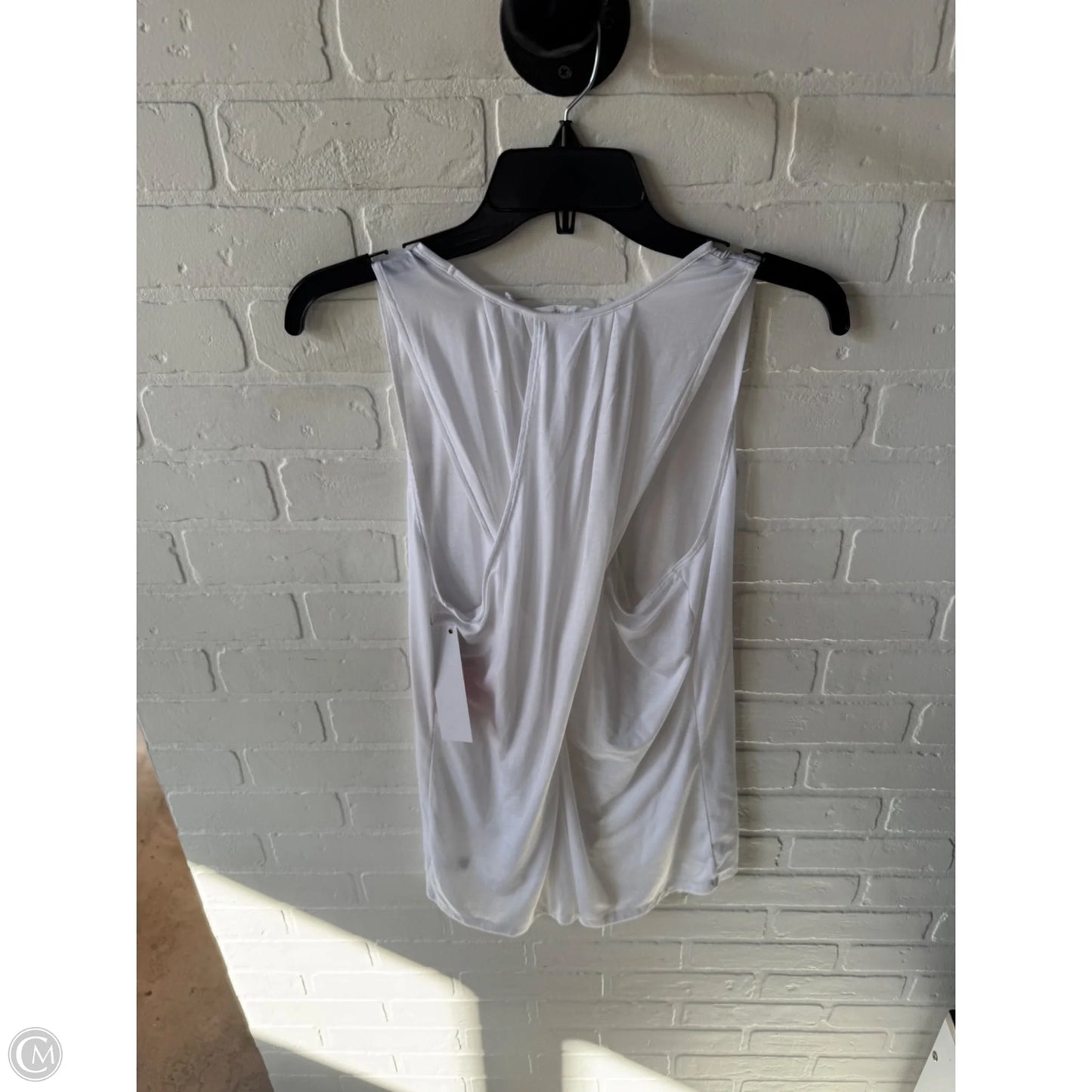 Athletic Tank Top By Athleta In White, Size: M