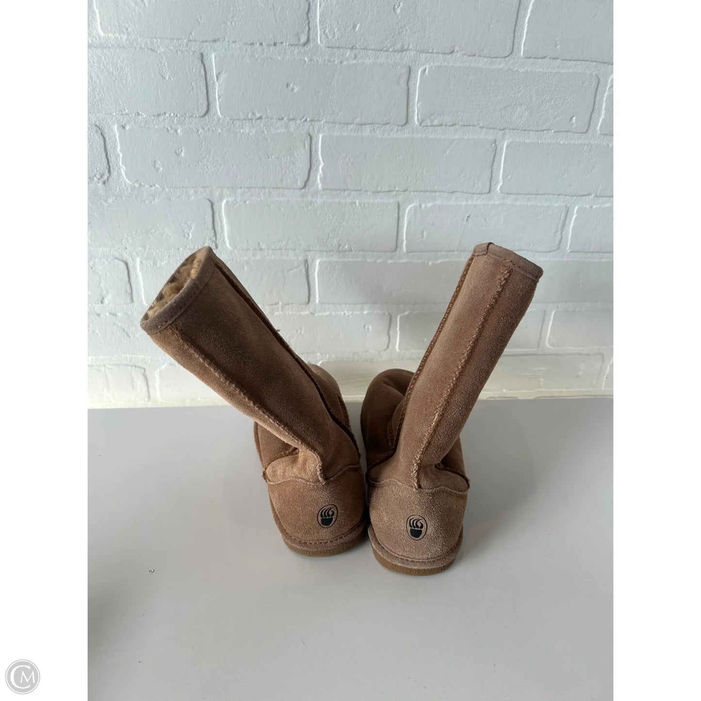 Boots Mid-calf Flats By Bearpaw In Tan, Size: 8