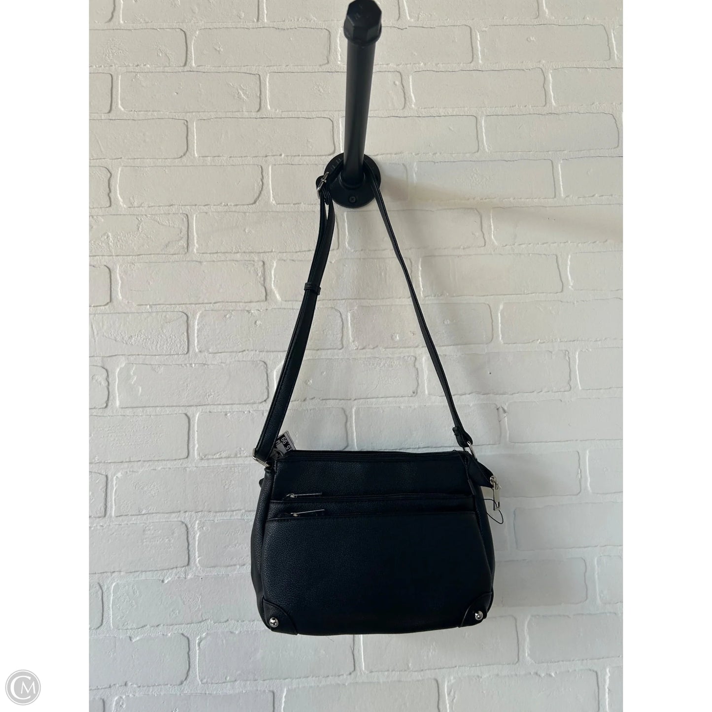 Crossbody By Clothes Mentor, Size: Medium