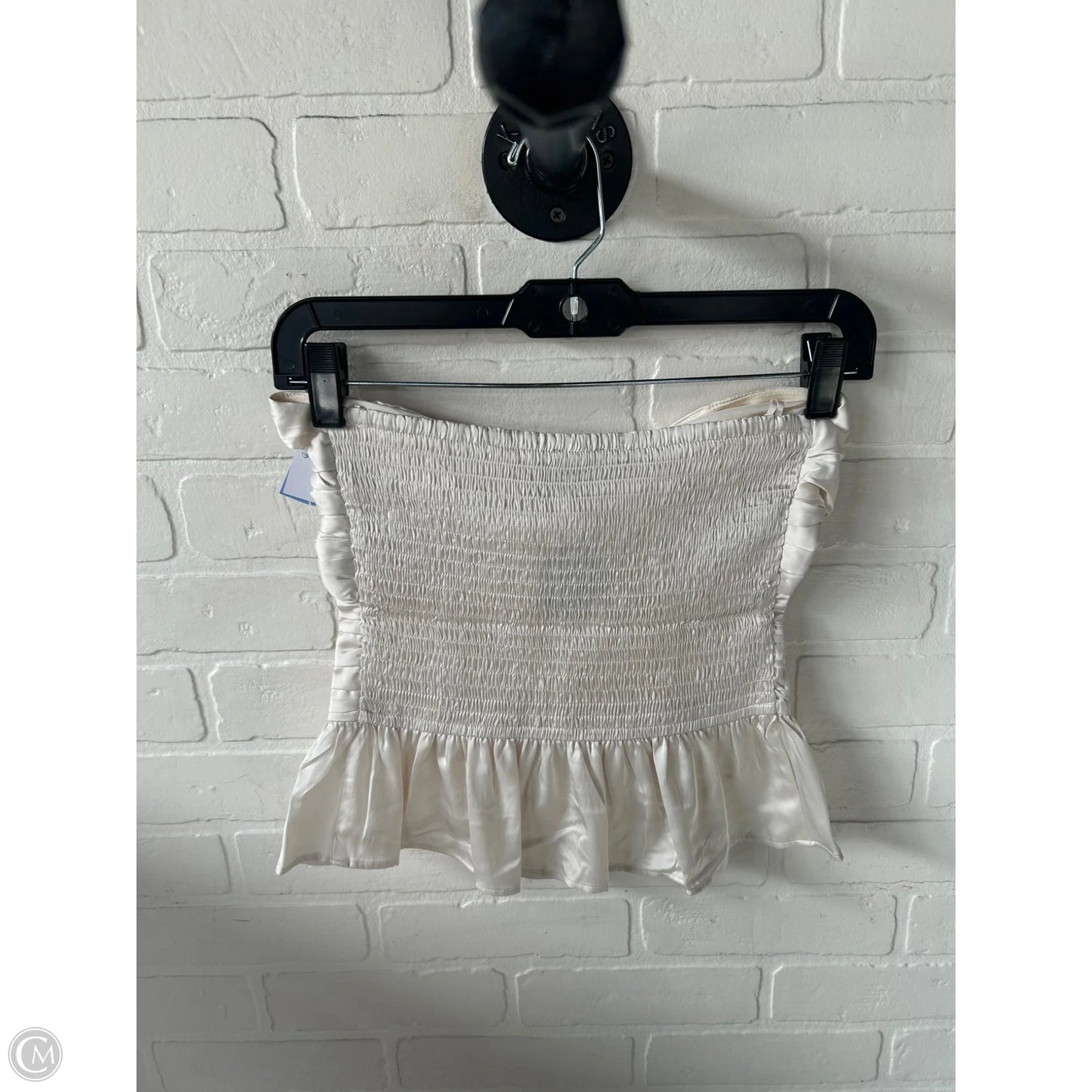 Top Sleeveless By Express In White, Size: S