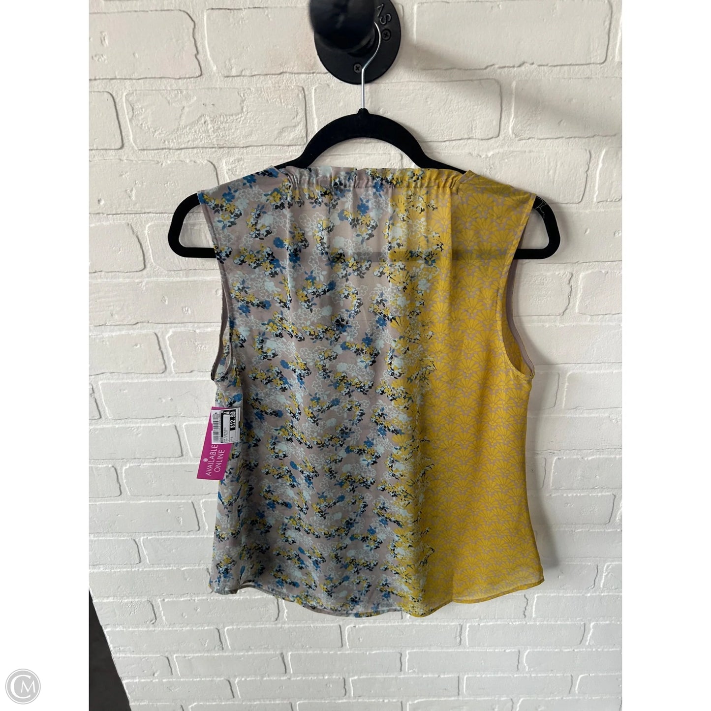 Top Sleeveless By Cabi In Grey & Yellow, Size: S