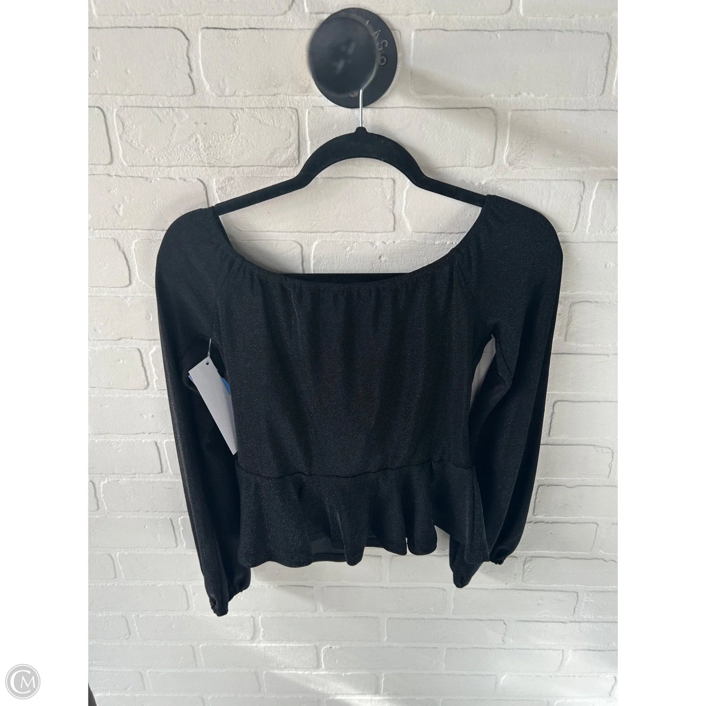 Top Long Sleeve By Akira In Black, Size: M