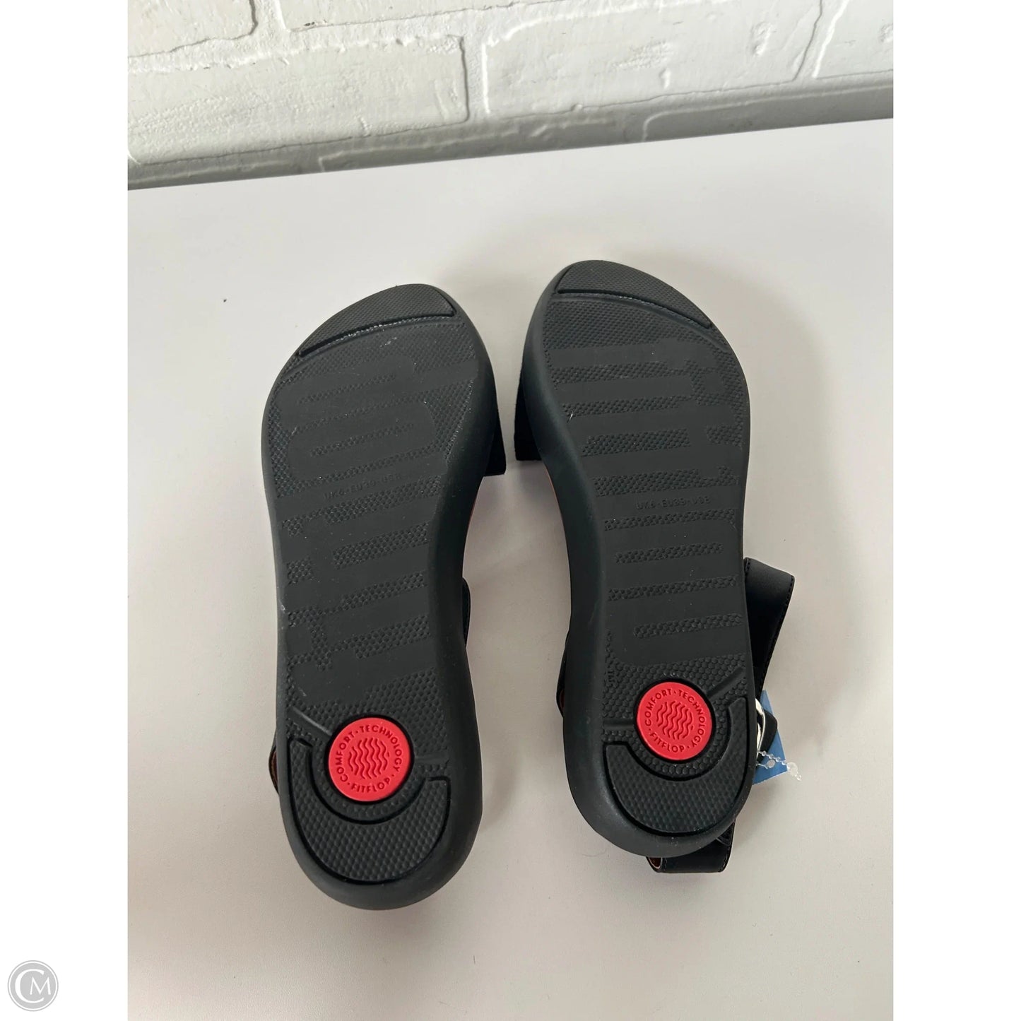 Shoes Flats By Fitflop In Black, Size: 8