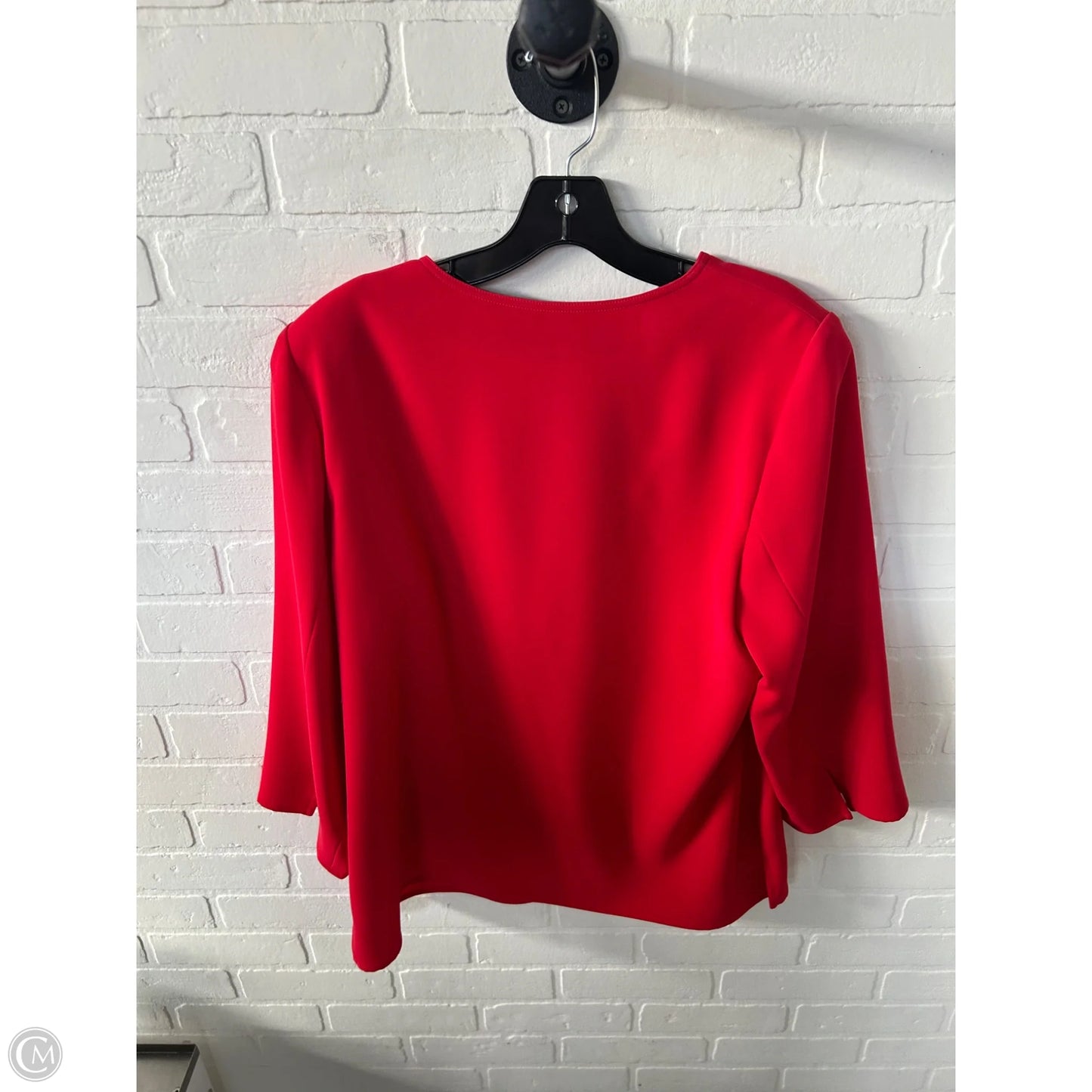 Top Long Sleeve By Clothes Mentor In Red, Size: L