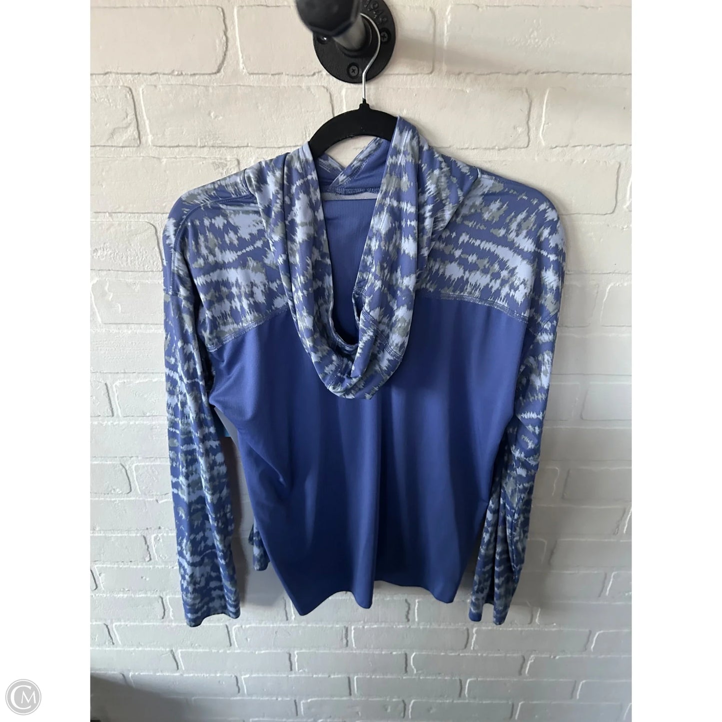 Athletic Top Long Sleeve Hoodie By Under Armour In Grey & Purple, Size: M