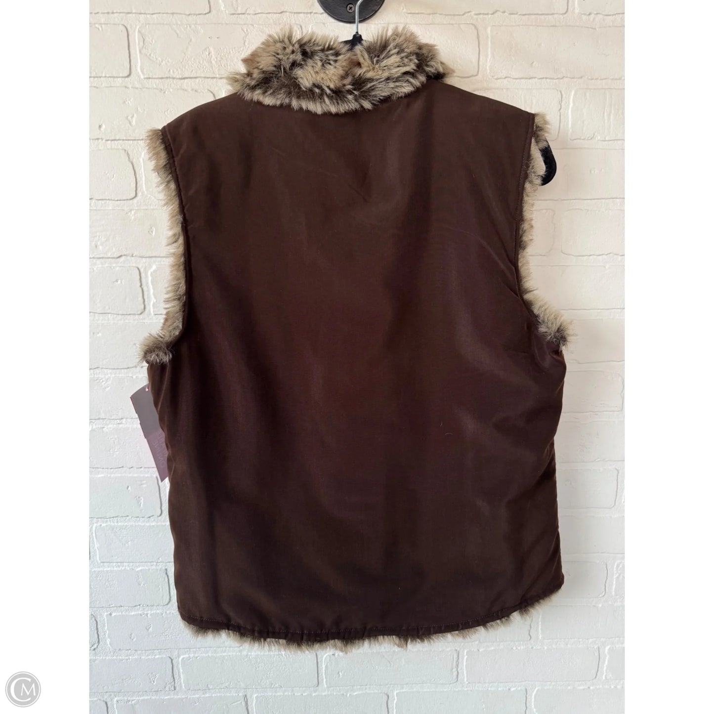 Vest Faux Fur & Sherpa By Clothes Mentor In Brown, Size: L