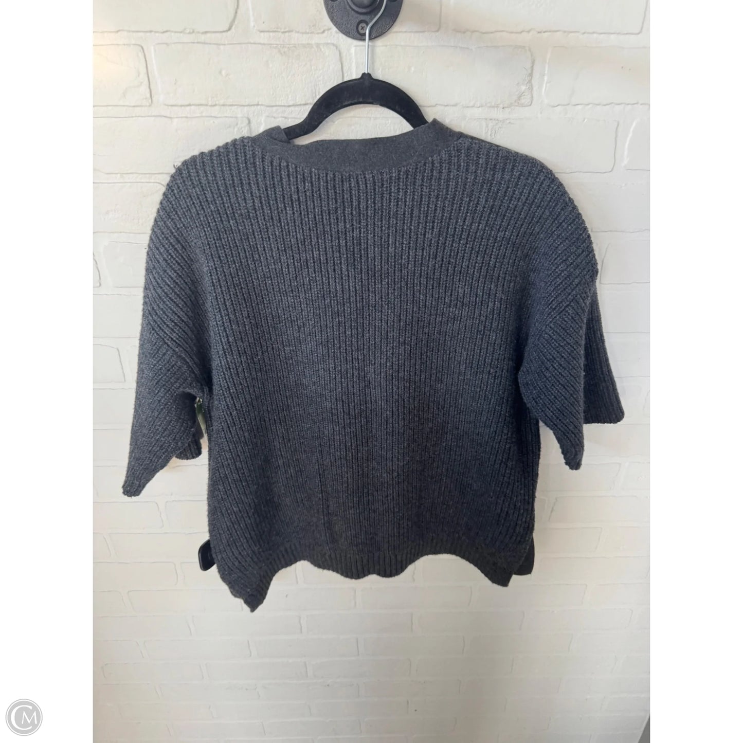 Sweater Short Sleeve By Cabi In Grey, Size: M