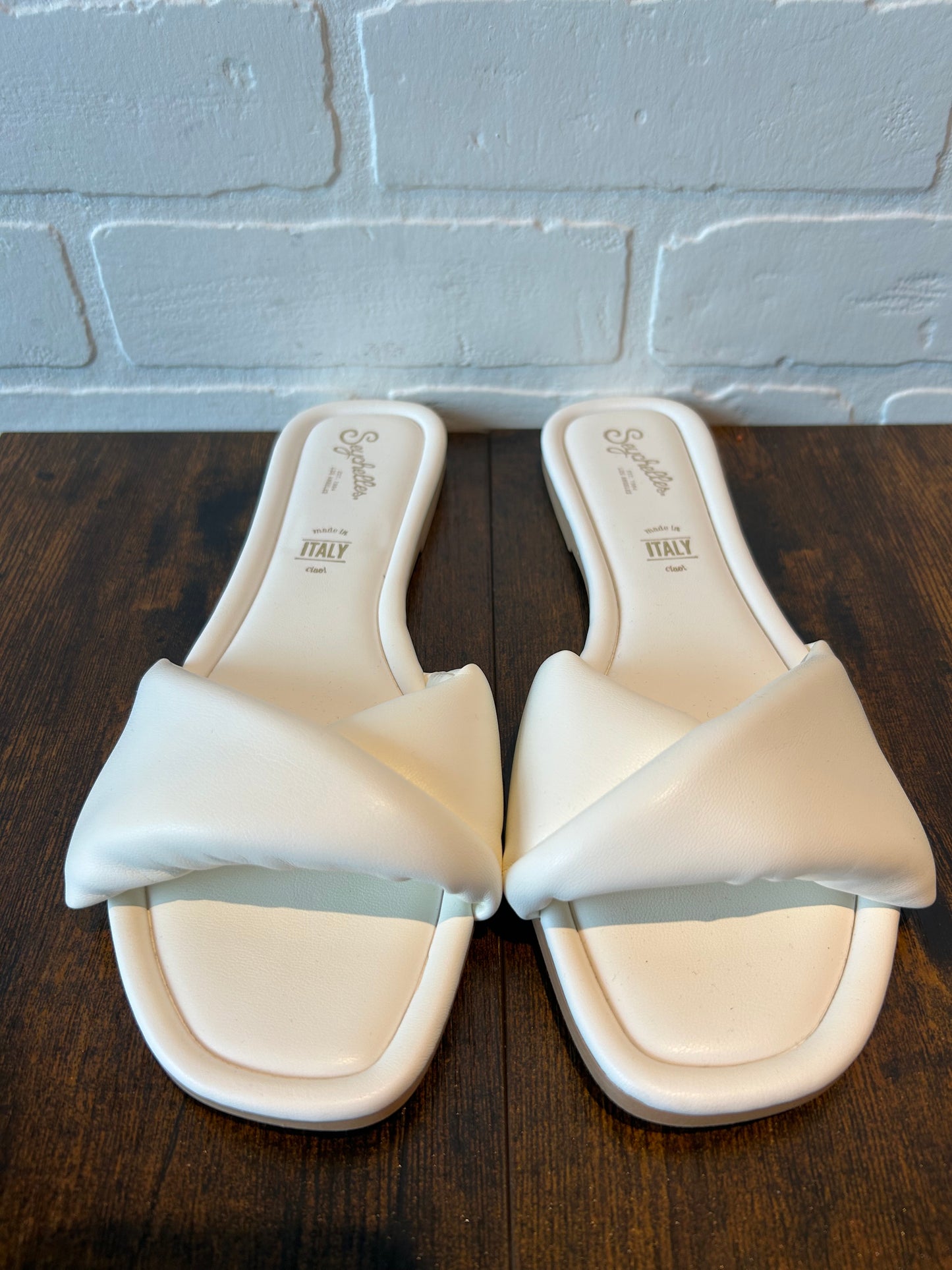 Sandals Flats By Seychelles Size: 11