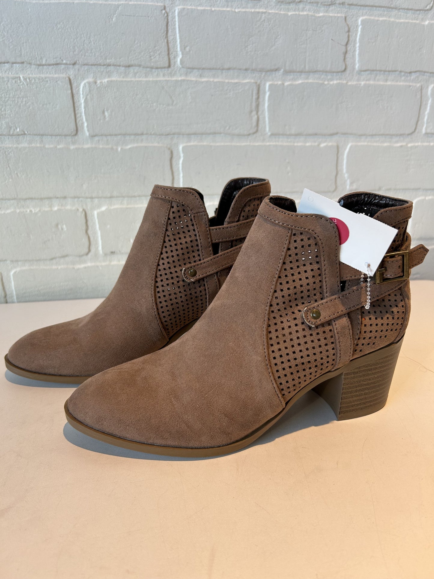 Boots Ankle Heels By Qupid Size: 5.5
