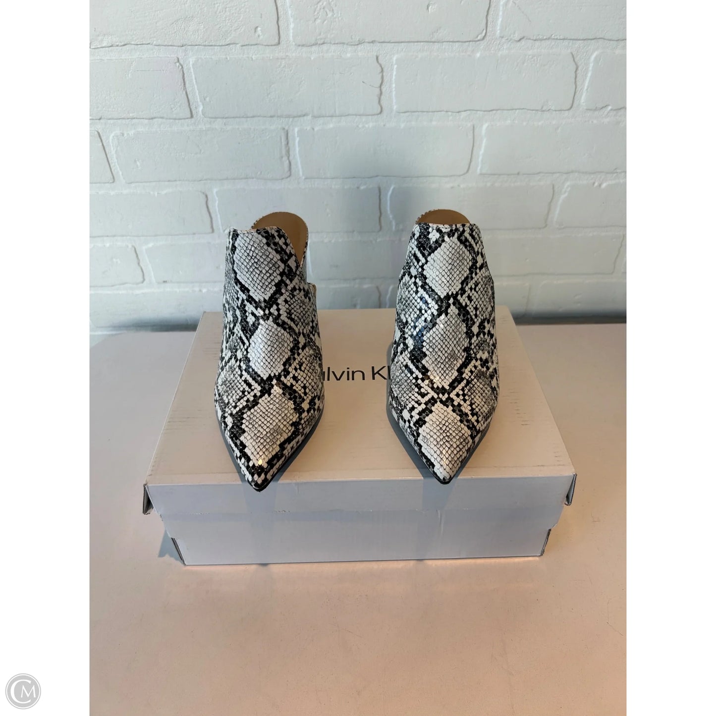 Shoes Heels Block By wild pair In Black & White, Size: 7
