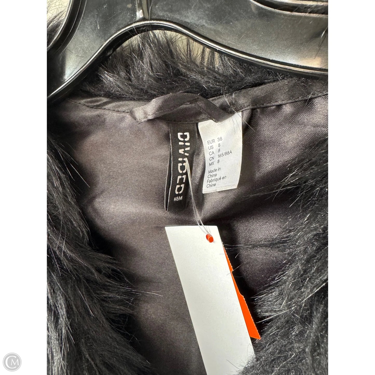 Vest Faux Fur & Sherpa By Divided In Black, Size: M