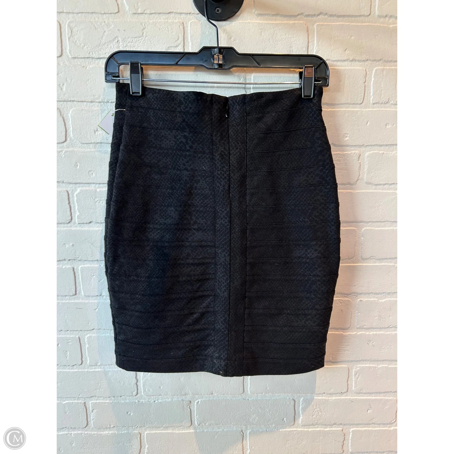 Skirt Mini & Short By Amanda + Chelsea In Black, Size: 0