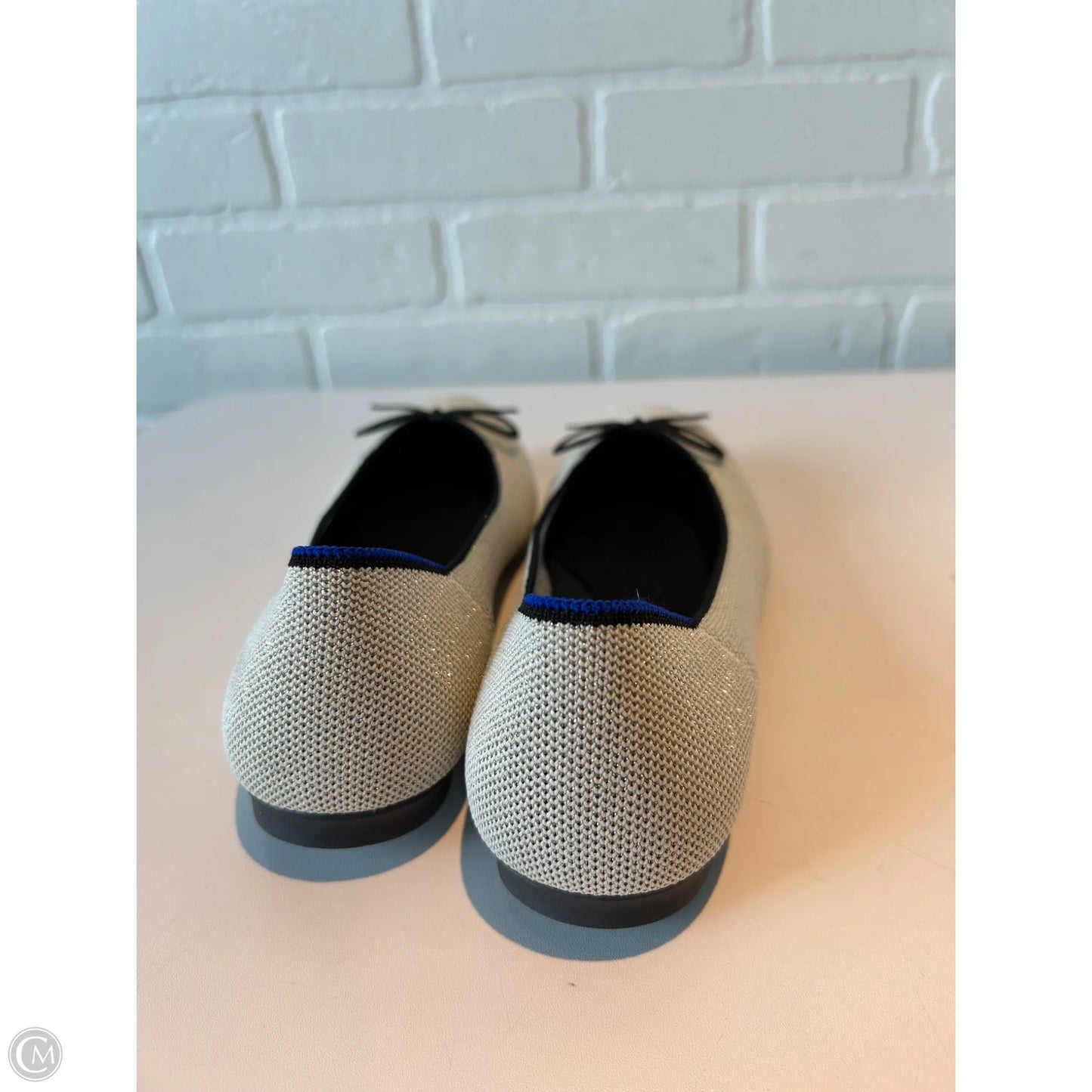 Shoes Flats By Rothys In White, Size: 9