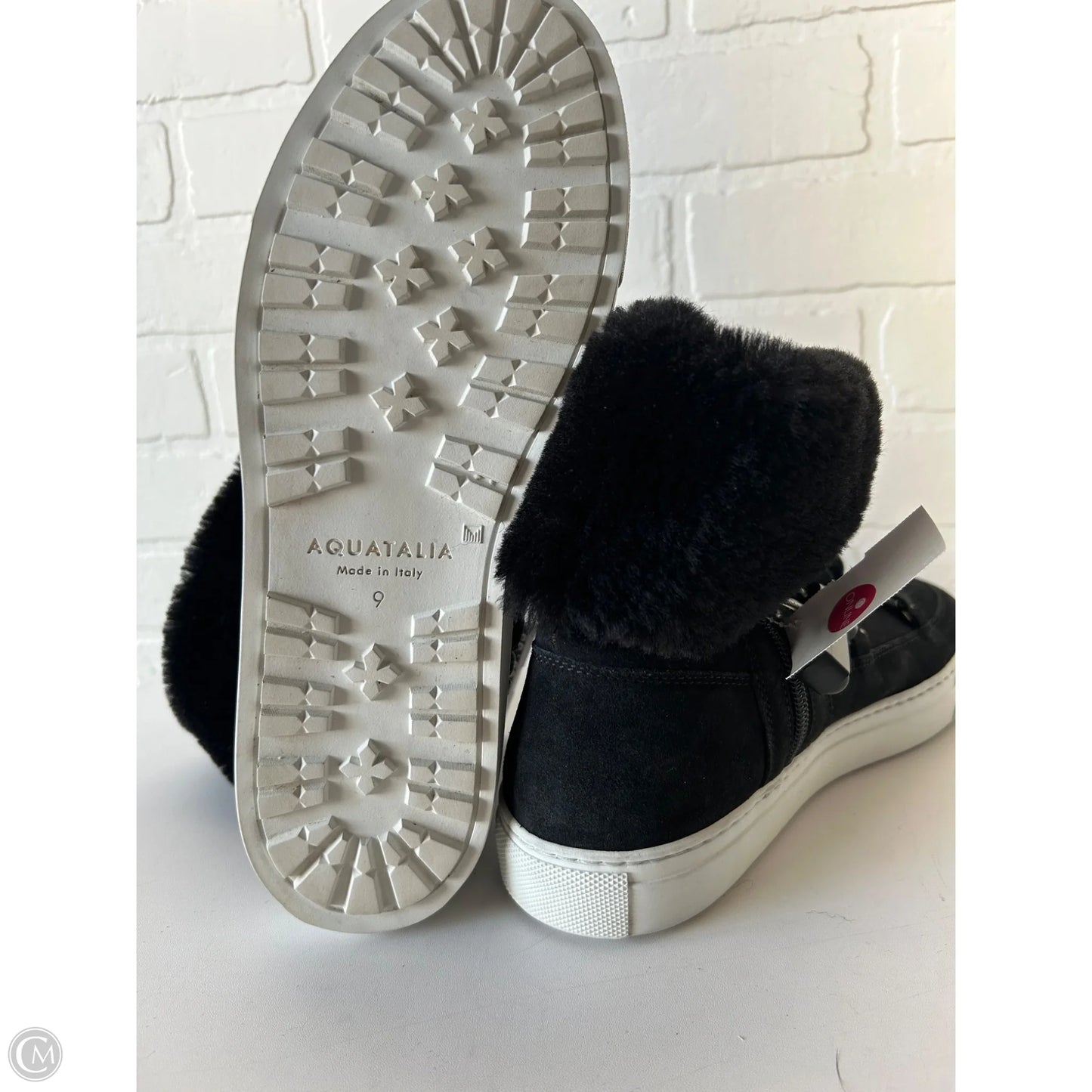 Boots Ankle Flats By Aquatalia In Black, Size: 9