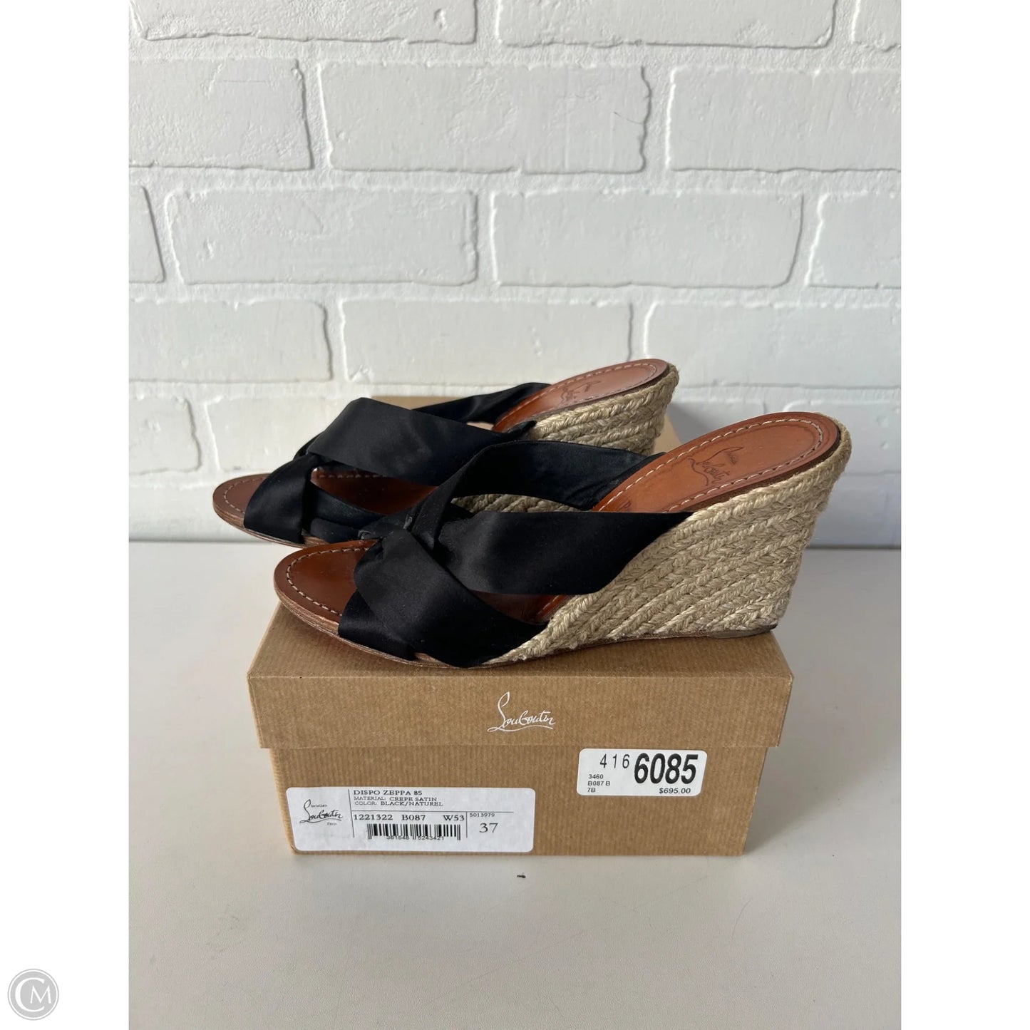 Sandals Luxury Designer By Christian Louboutin In Black, Size: 6.5