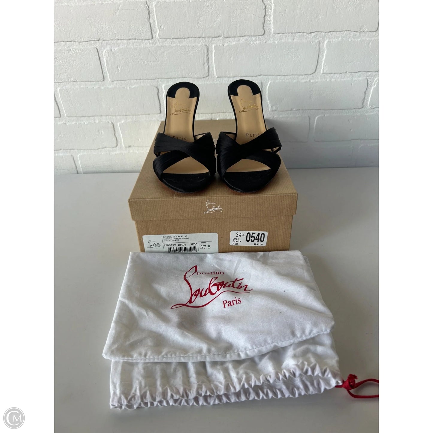Sandals Luxury Designer By Christian Louboutin In Black, Size: 7