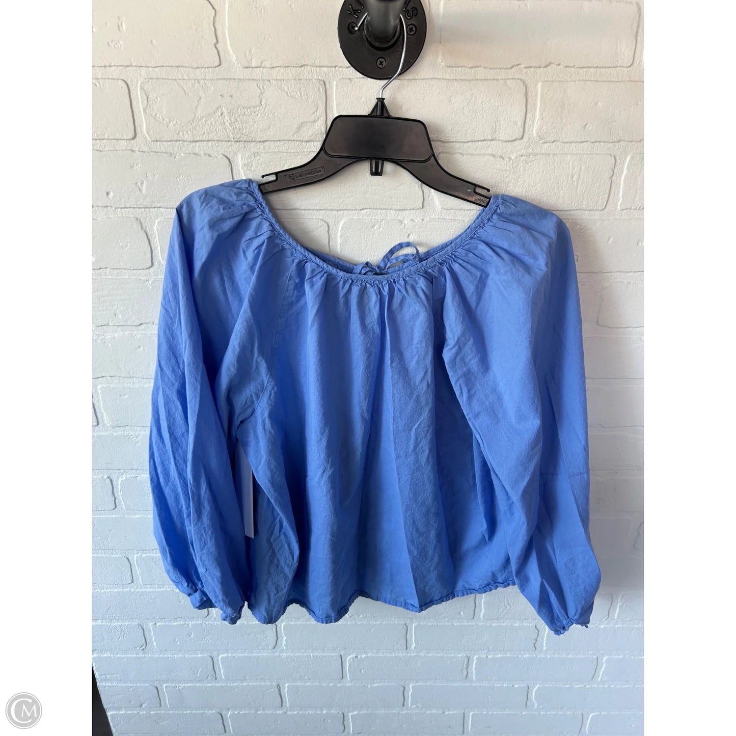 Top Long Sleeve By Universal Thread In Blue, Size: M