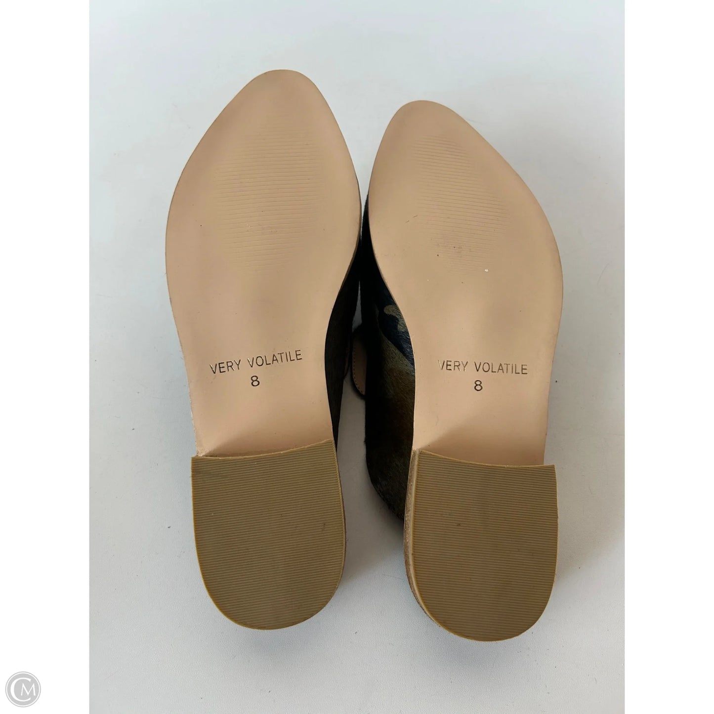 Shoes Flats By Very Volatile In Green, Size: 8