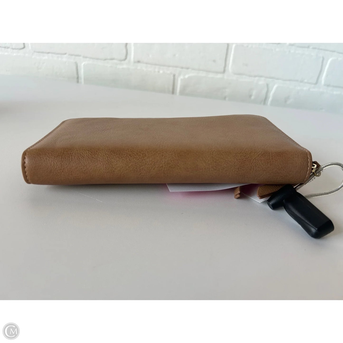Wallet By Cmc, Size: Large