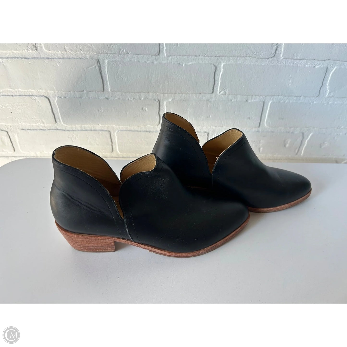 Boots Ankle Heels By Cmc In Black, Size: 8.5
