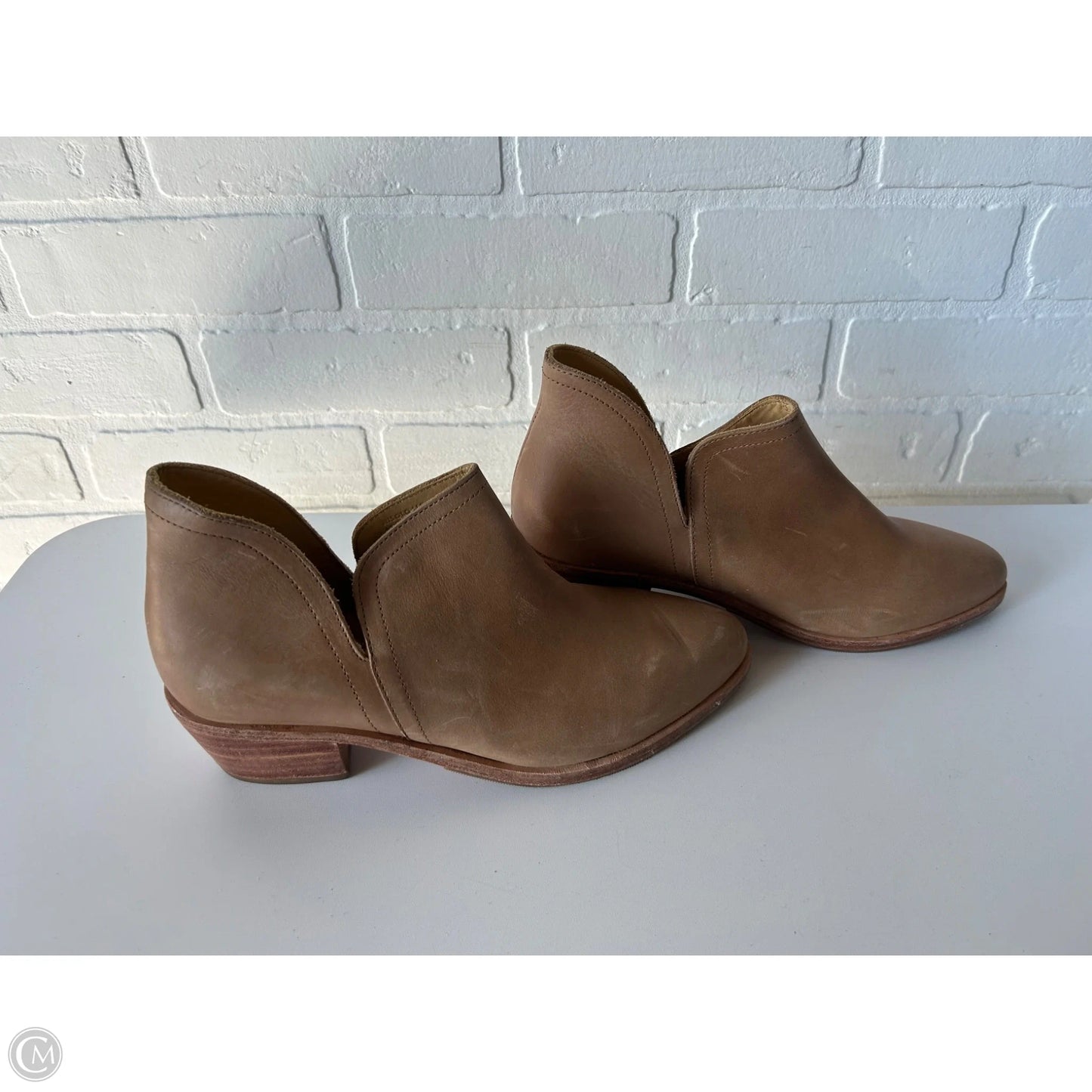 Boots Ankle Heels By Cmc In Tan, Size: 8.5