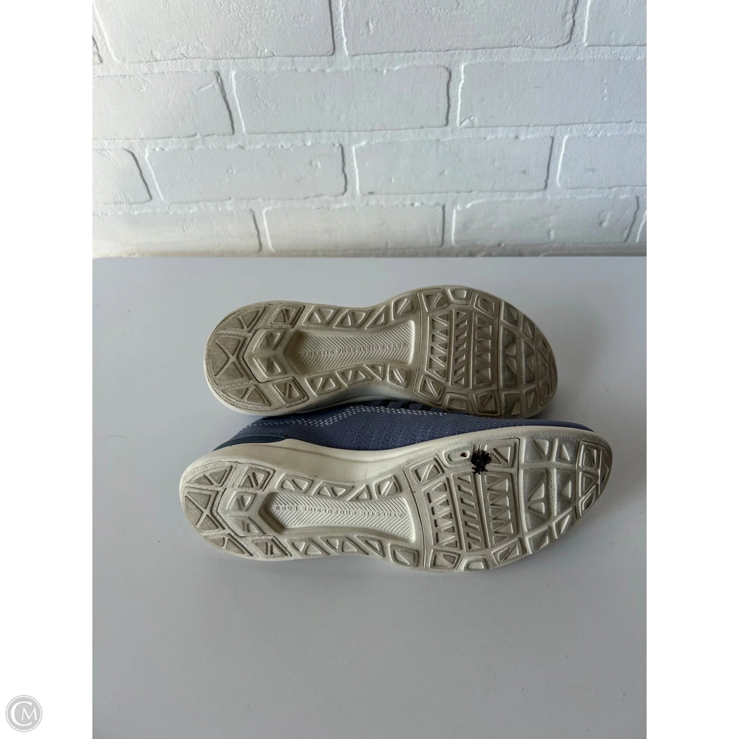 Shoes Designer By Apl In Blue, Size: 7.5