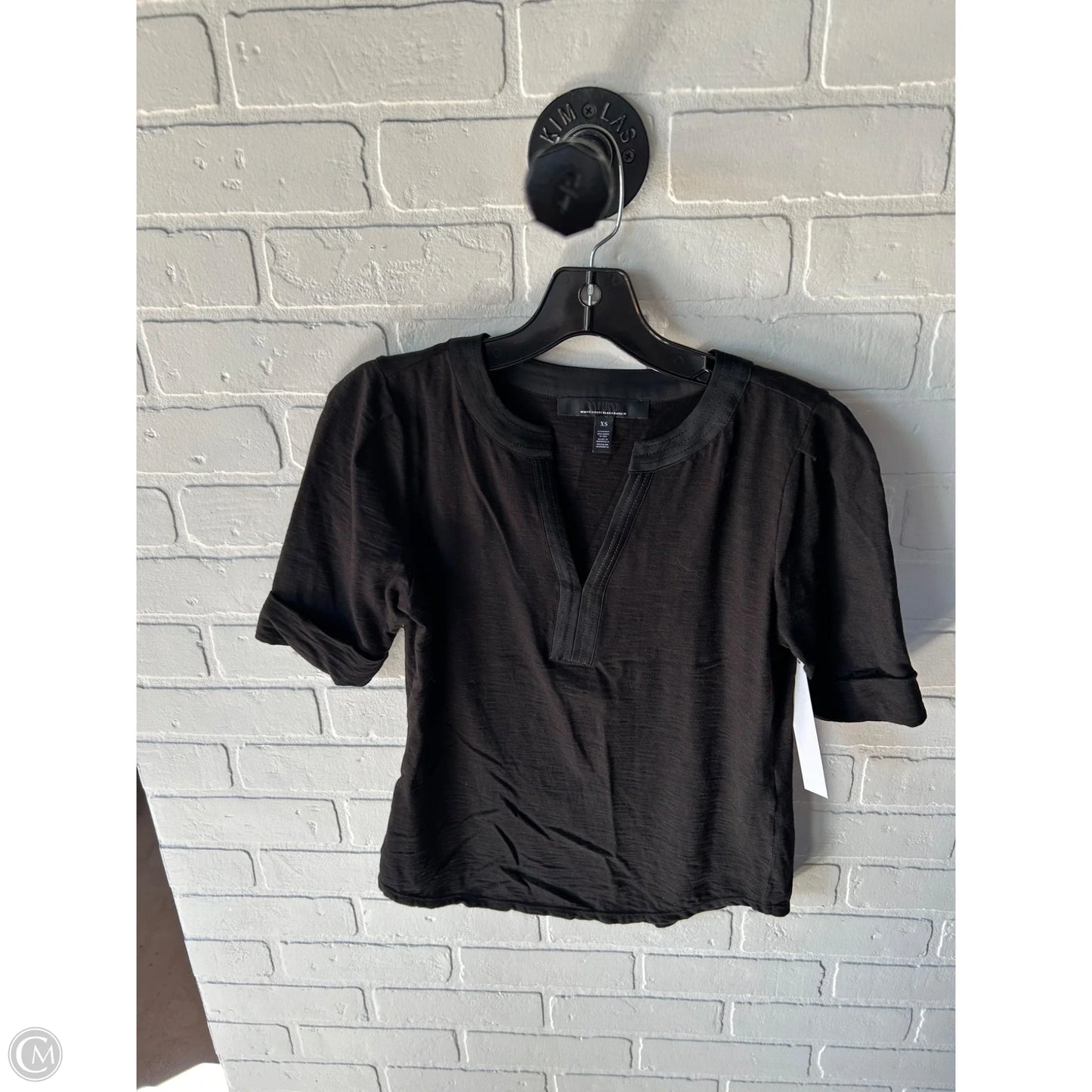 Top Short Sleeve By White House Black Market In Black, Size: Xs