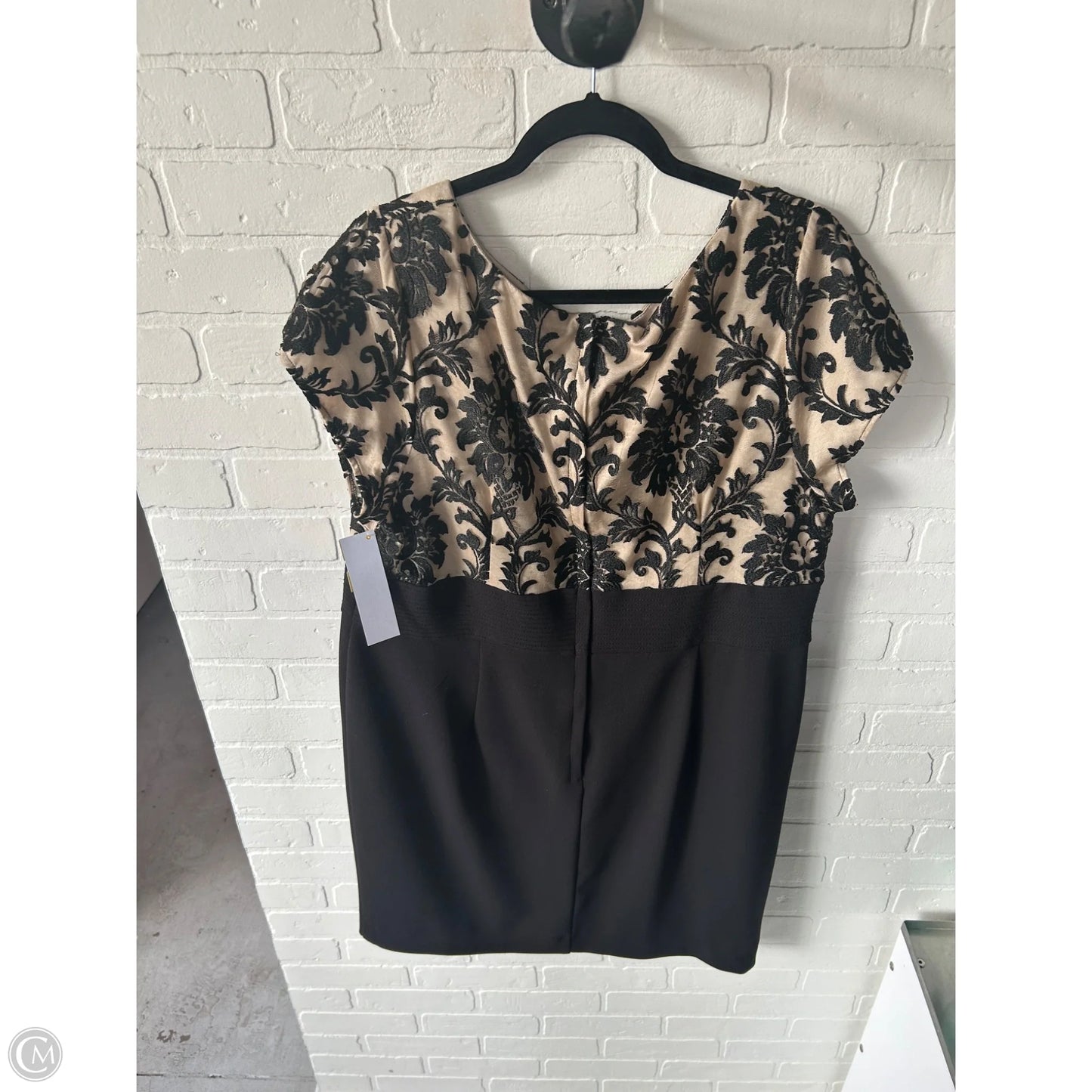 Dress Party Midi By Adrianna Papell In Black, Size: 2x